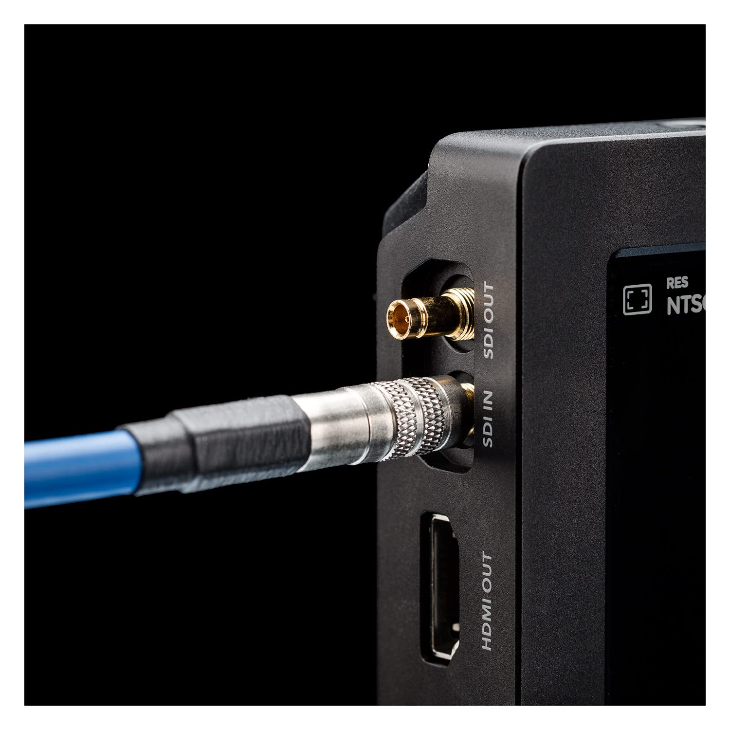 Sommer Cable 25cm Video- Adapterkabel SDI in/Out Video- DIN 1.0/2.3 Male auf BNC Stecker SC-Vector 0.8/3.7 für Blackmagic Aja Cards 75 Ohm - VTBER0025-SW-SW