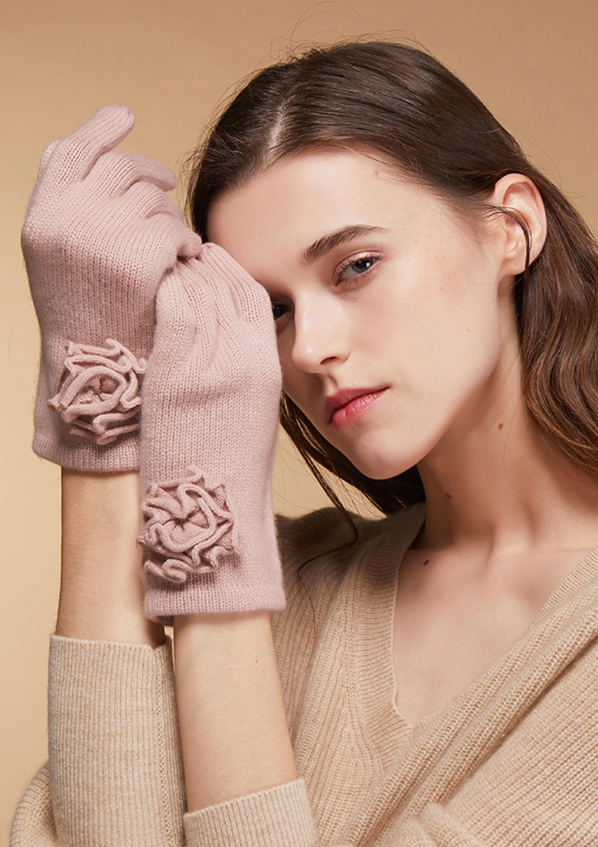 YUONNY Damen Gestrickte Beanie Mütze und Handschuhe Set, 100% Kaschmir Weich Warme Strickmütze & Fäustling Vollfinger mit Handgefertigter Handhaken Blume, Frauen Herbst Winter Mode 2-in-1 Geschenkset