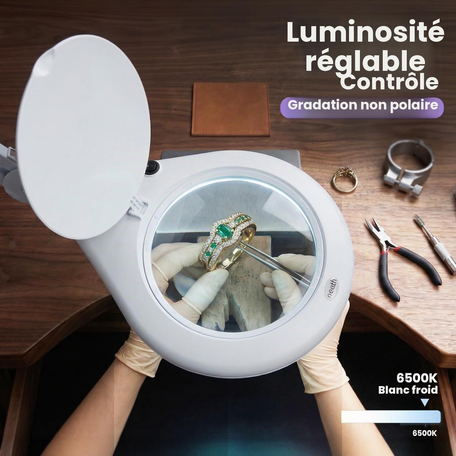 Neatfi Elite XL HD Super Lampe loupe LED avec Pince – grossissement 2,25x (5 dioptries), lumière du Jour 6500 K | sans éblouissement | Couture et Loisirs créatifs (Blanc, Lentille de 18 cm)