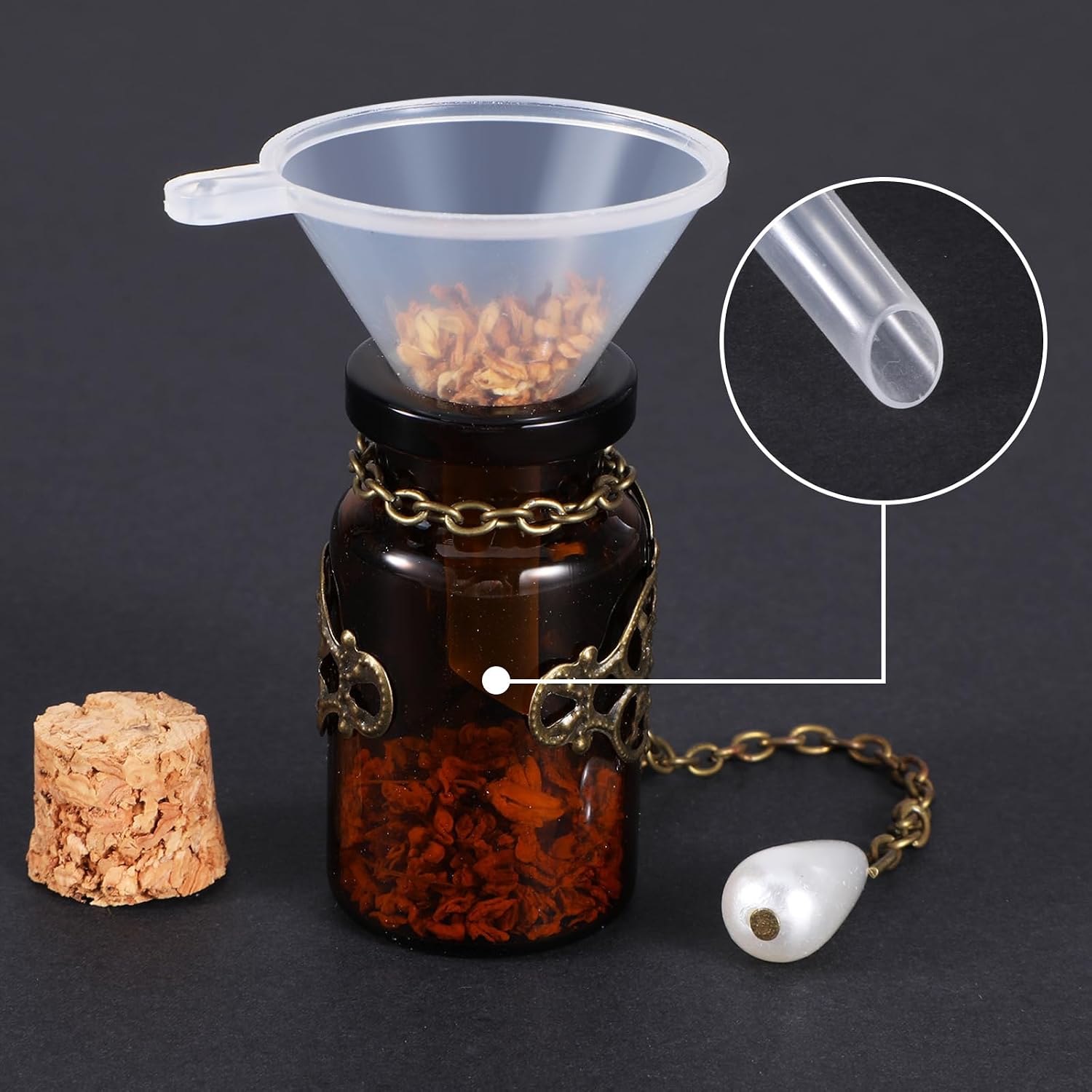20 Pcs Small Funnel Mini Funnel Kitchen Use Funnels Clear Plastic Narrow Neck Plastic Funnels Urn Filling Tool for Lab Bottles Sand Art Perfumes Spices Activities