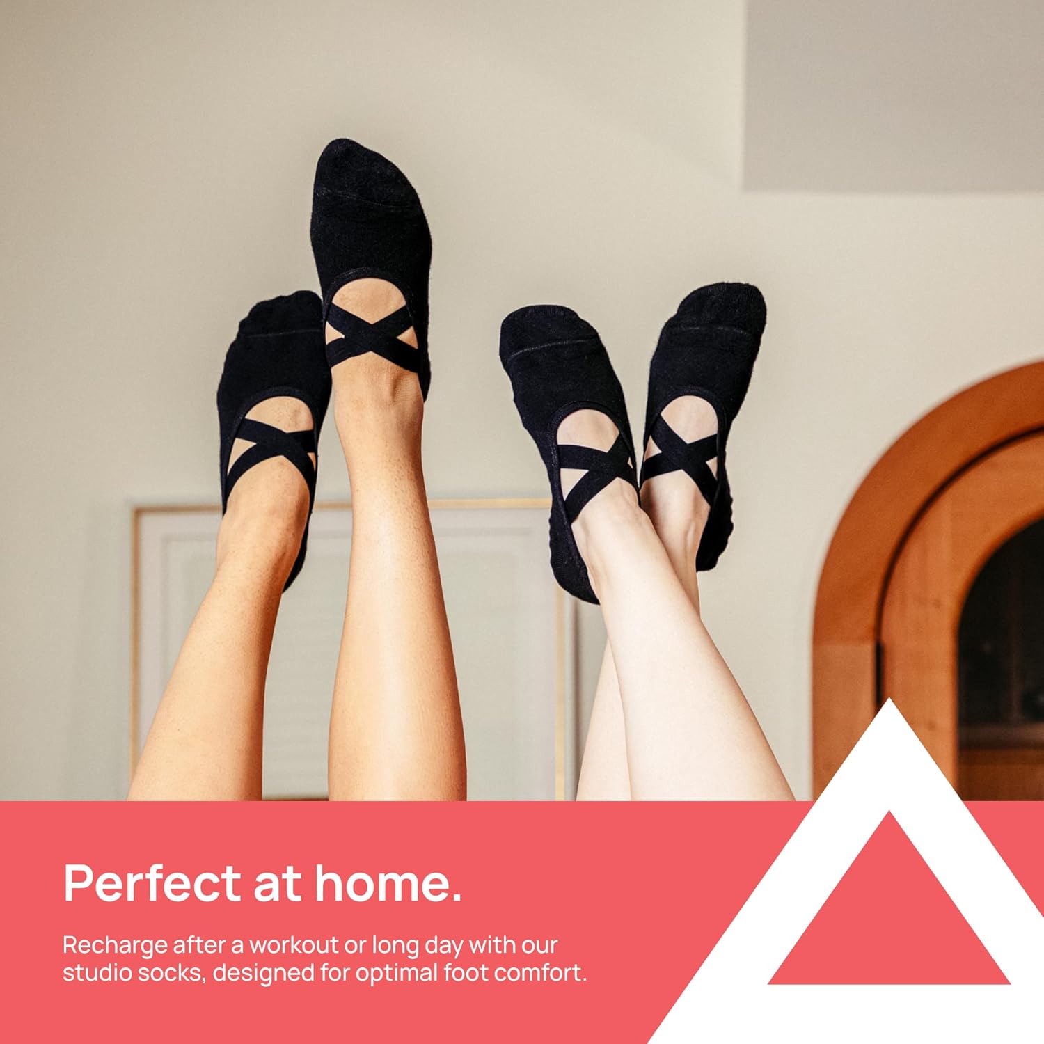 NABOSO Non-Slip Studio Socks with Stimulating Texture, 1 Pair