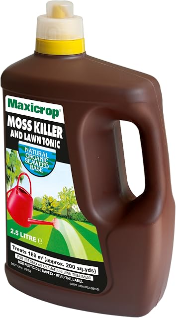 Maxicrop 86600259 Moss Killer & Lawn Tonic, 2.5L - Fast Acting 2-in-1 Moss Killer and Lawn Re-Growth Tonic - with Natural Seaweed Extract - Improves Lawn Health and Strong Rooting - Garden Care