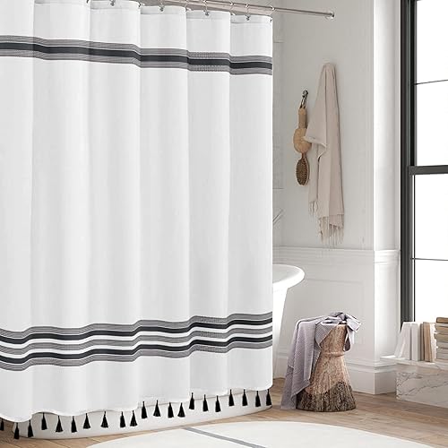 TURKIO Cortina de ducha de lino estilo bohemio, cortina de ducha de tela gruesa resistente de 72 x 72 pulgadas con borlas, decoración de baño,