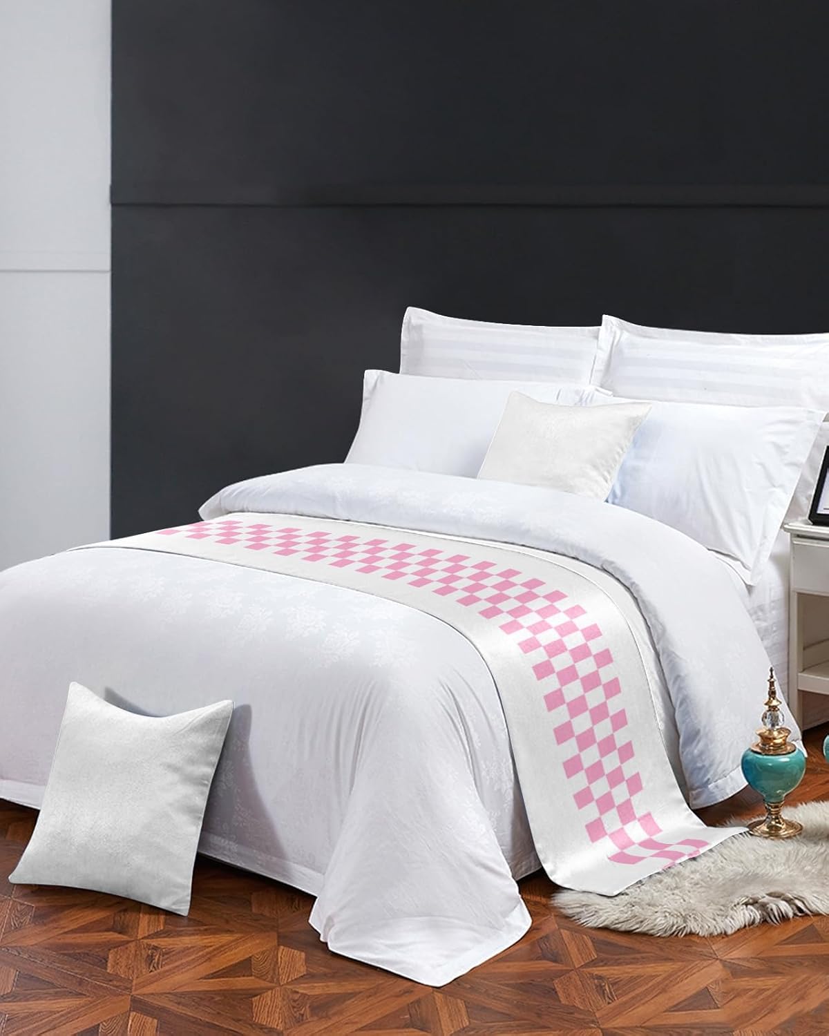 Bed Runner Scarf Minimalist Pink Buffalo Check Plaid Farmhouse Farm Theme Bedding Scarf Decorative Bed Runners Cover for Home Bedroom Hotel Wedding Room Bed Scarf for Foot of Bed Queen 83x20in