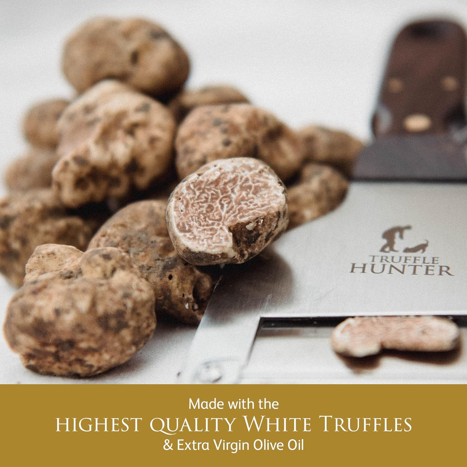 TruffleHunter - Olio di Tartufo Bianco - Olio Extra Vergine di Oliva per Cucinare e Condire - 250 ml