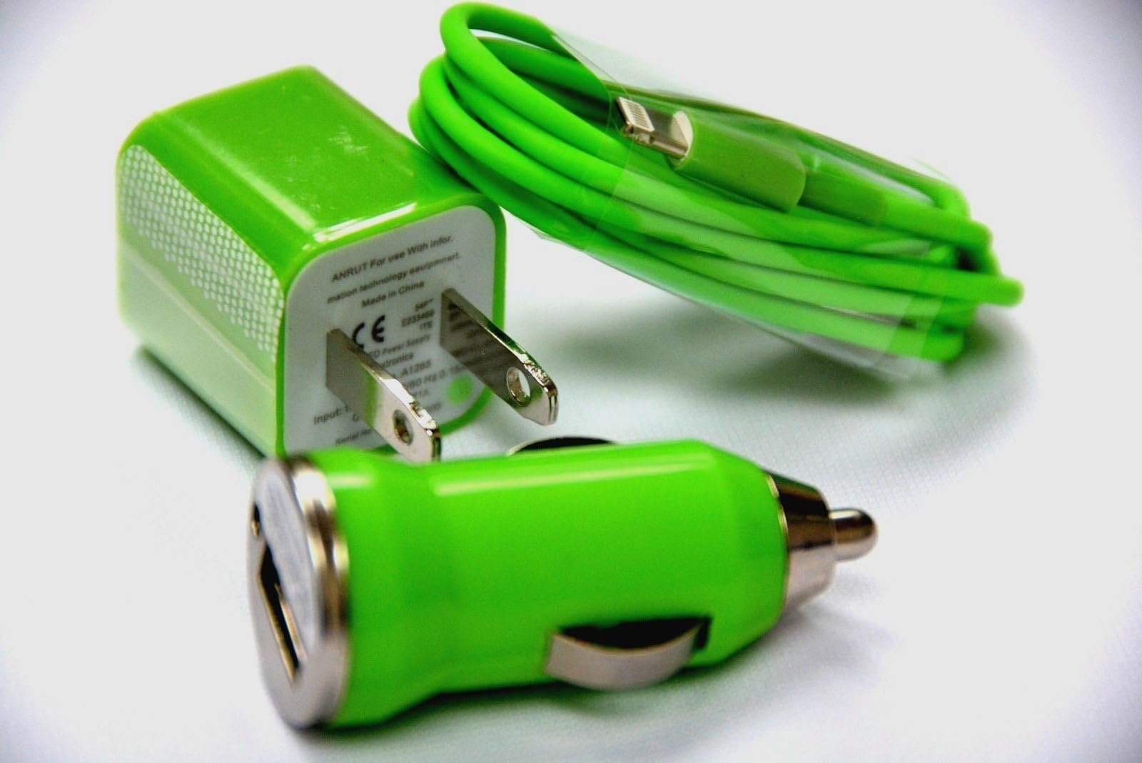 iWaii - Daily Life Series Car Charger for iphone 5 + USB Plug Iphone 5 + 1M USB Cable iphone 5 (Lime Green)