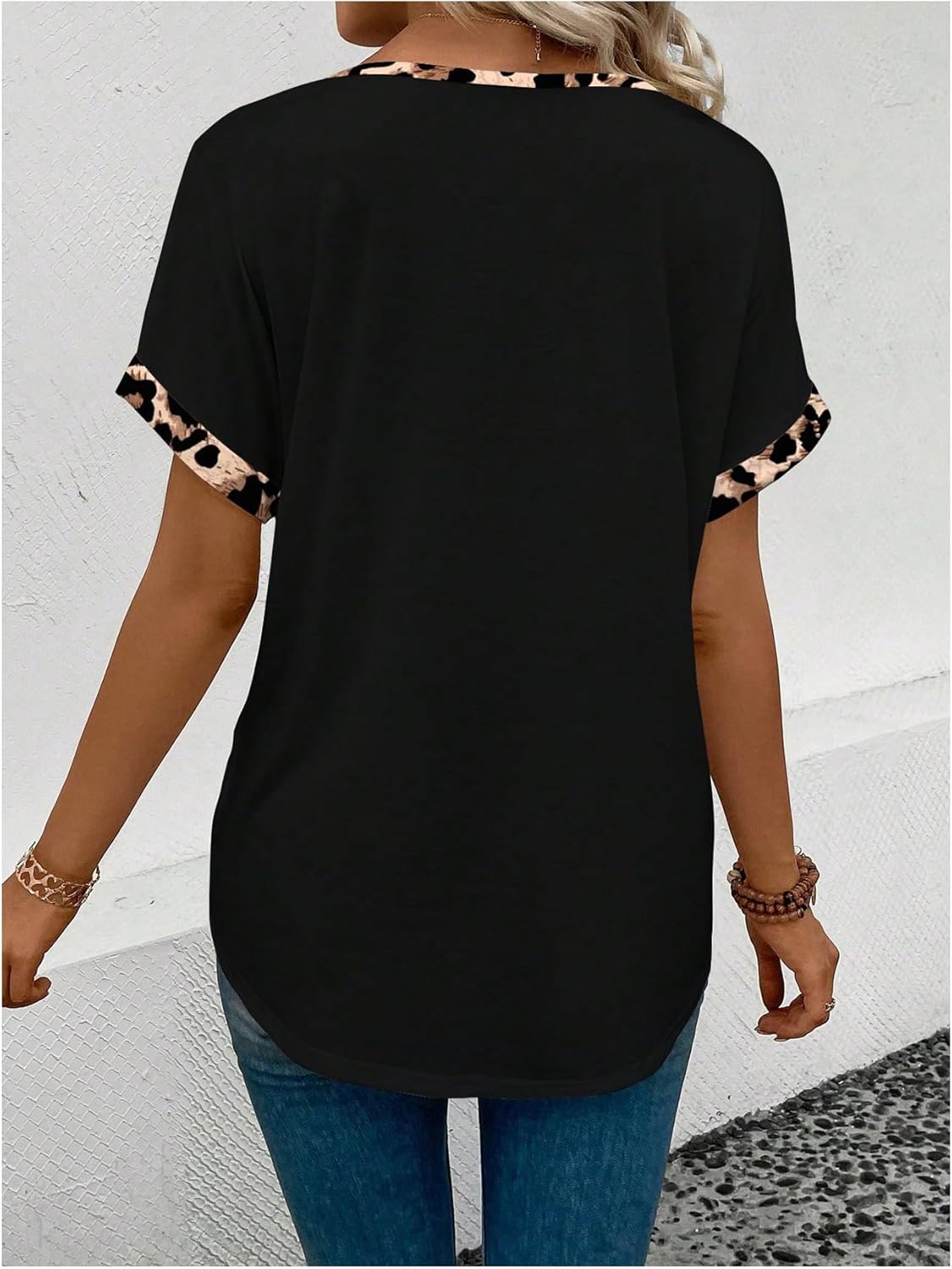 SweatyRocks Women's Leopard Print Top Dolman Sleeve V Neck Color Block Trendy T Shirts - Image 3