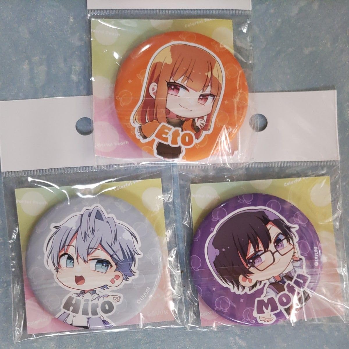 Amazon.co.jp: カラフルピーチ 缶バッジ全12種 : おもちゃ