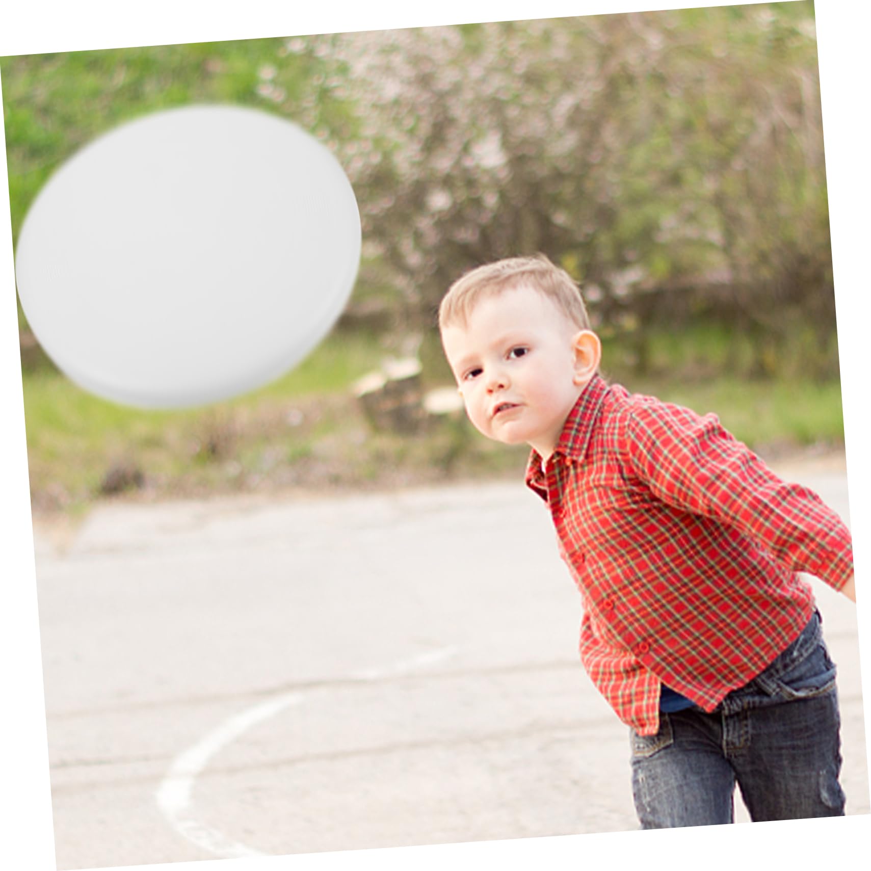 BESTonZON Flexible Outdoor Flying Disc Funny Plastic Disc Toy Portable Sports Toy Interactive Sports Game