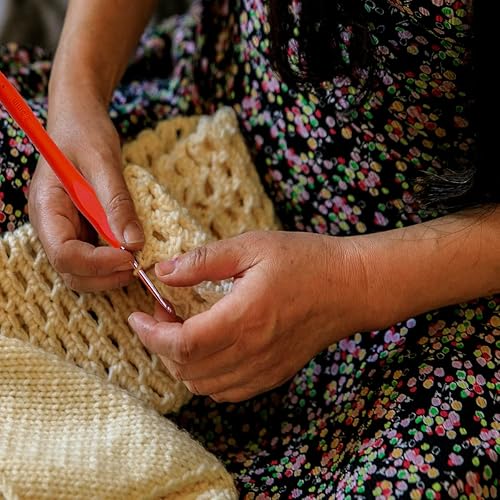 Miniatura 4 de Juego de ganchos de ganchillo de tamaño 0.354 in y 0.394 in para manos artríticas, asas ergonómicas de agarre suave, agujas de ganchillo para