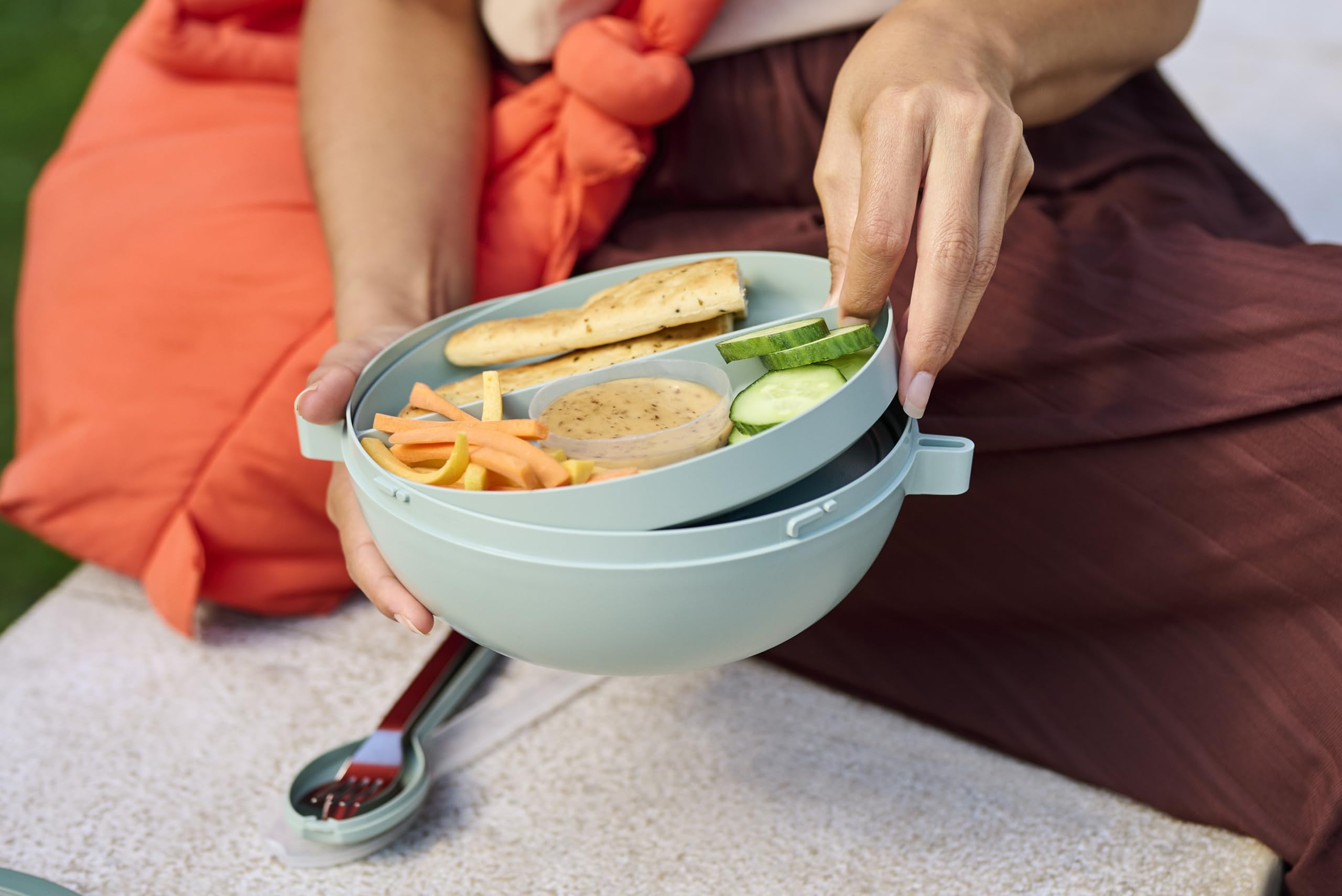 Mepal, Bento Lunch Bowl Vita, Multi-Compartment, Extra Bowl with lid, Dressing Container & Tray, Bento Box, Salad Lunch Box - Image 3
