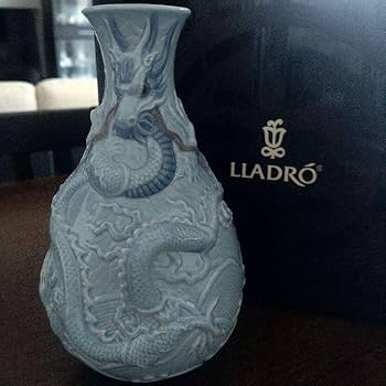 Amazon.co.jp: LLADROリヤドロ ドラゴンベース 龍 花瓶 壺 : ホーム