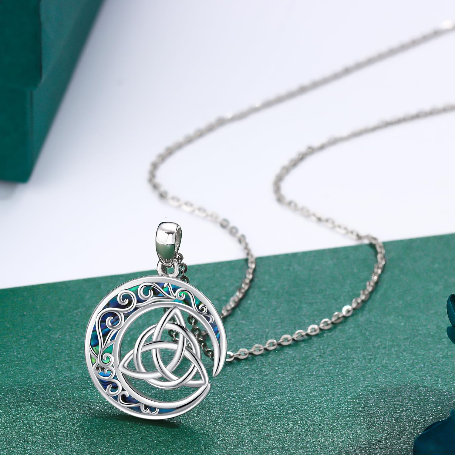 Collar Mujer Plata de ley 925, Colgante de Nudo Celta/Diosa de Triple Luna/Pentagrama/Vikingo Águila/Tortuga para Mujer, Amuleto Regalos Colgante Mujeres y Niñas