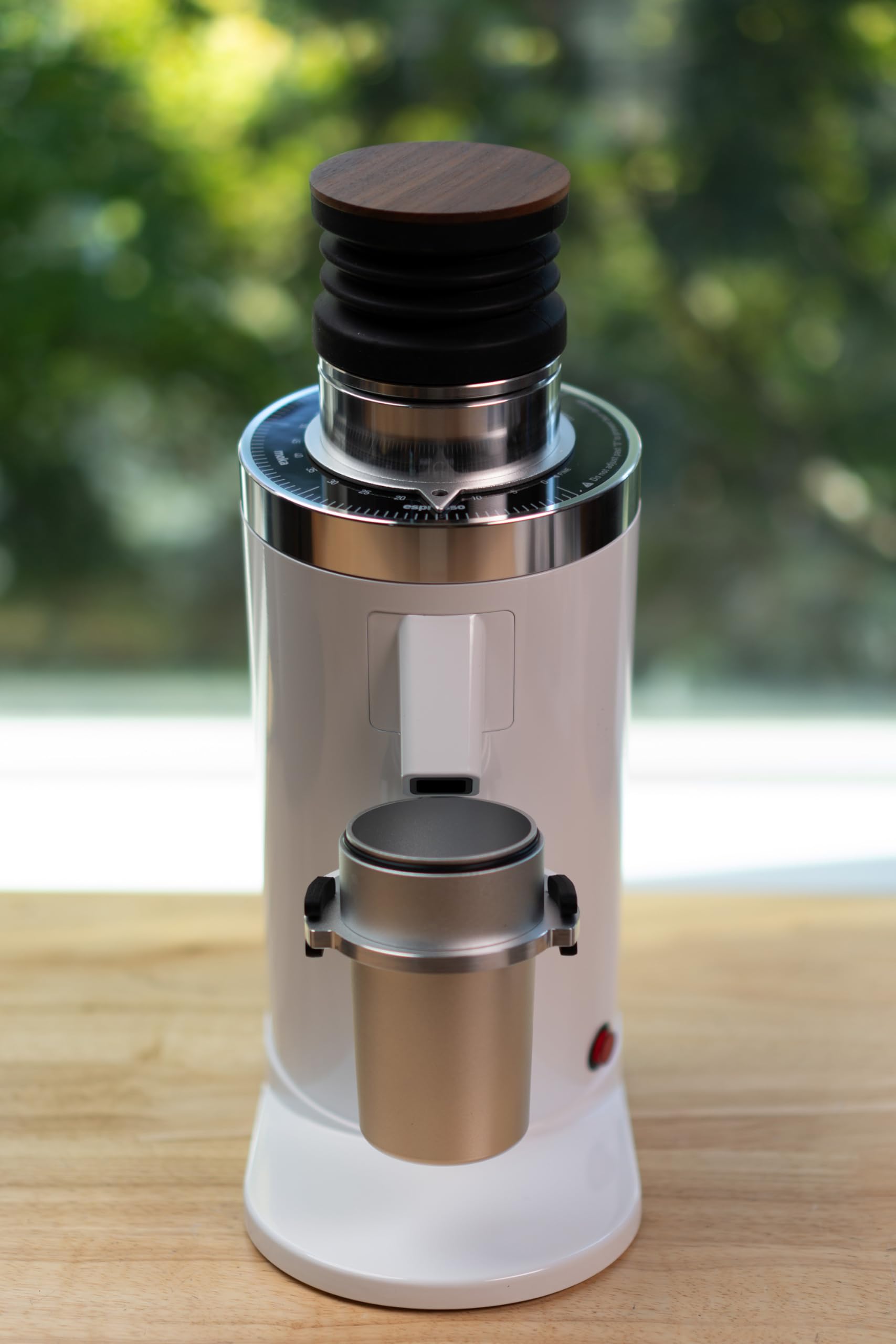 Amazon.com: MiiCoffee DF64 II Single Dosing Coffee Grinder (White