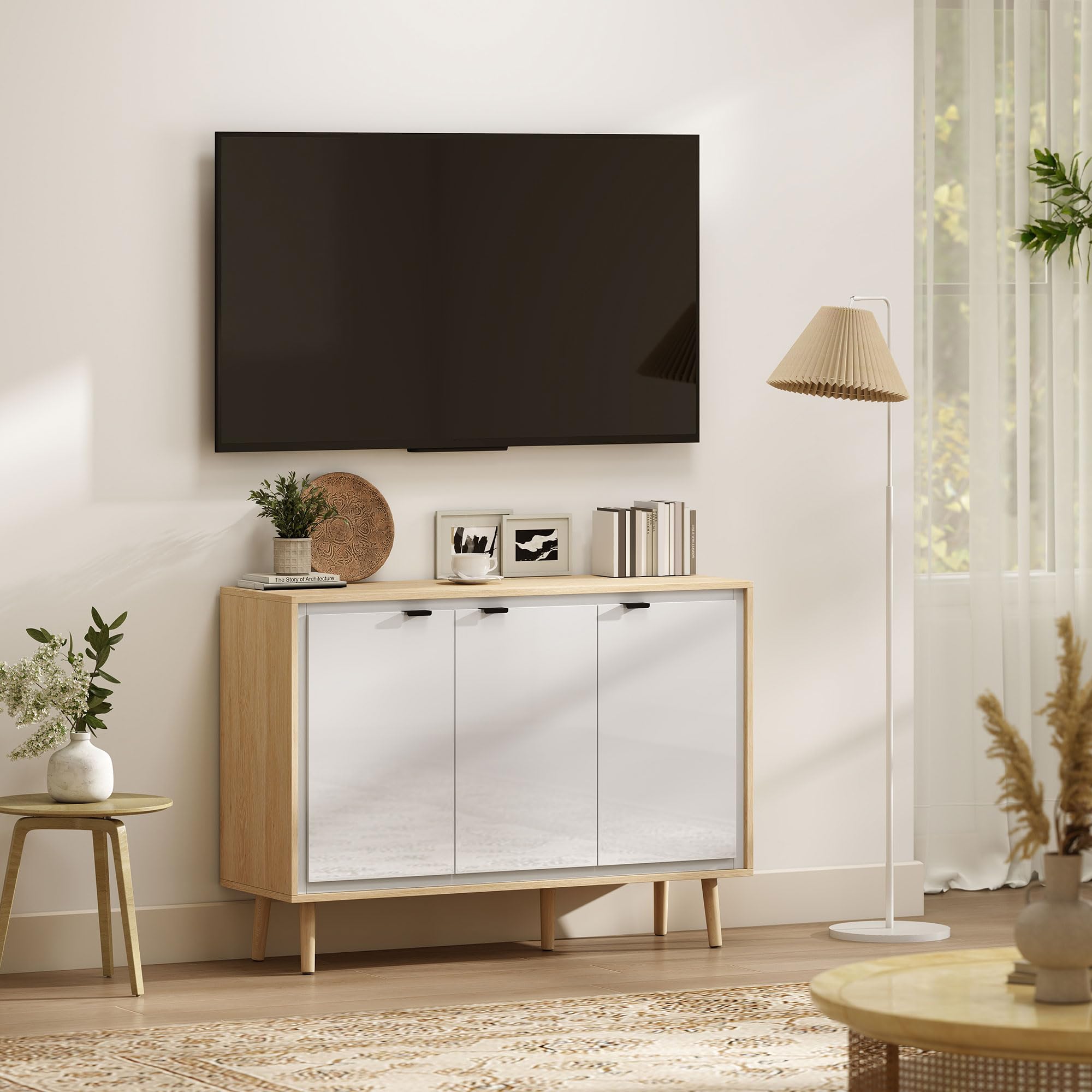 HOMCOM Credenza Cucina con 3 Ante, Mobile Cucina Moderno con Ripiano Regolabile e Piedi in Legno, Credenza Buffet per Soggiorno, Sala da Pranzo e Salotto, 107x35x77 cm, Bianco Lucido e Rovere