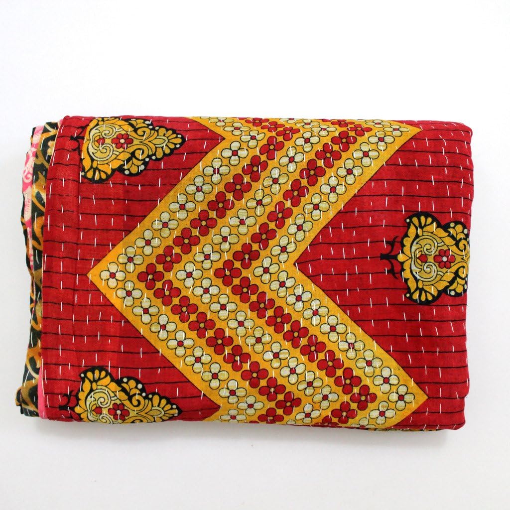 Vintage Throw Kantha Quilt Indian Handmade Bohemian Bedspread Reversible Cotton Ethnic Sari Fabric Embroidered Bedding Blanket Gudari