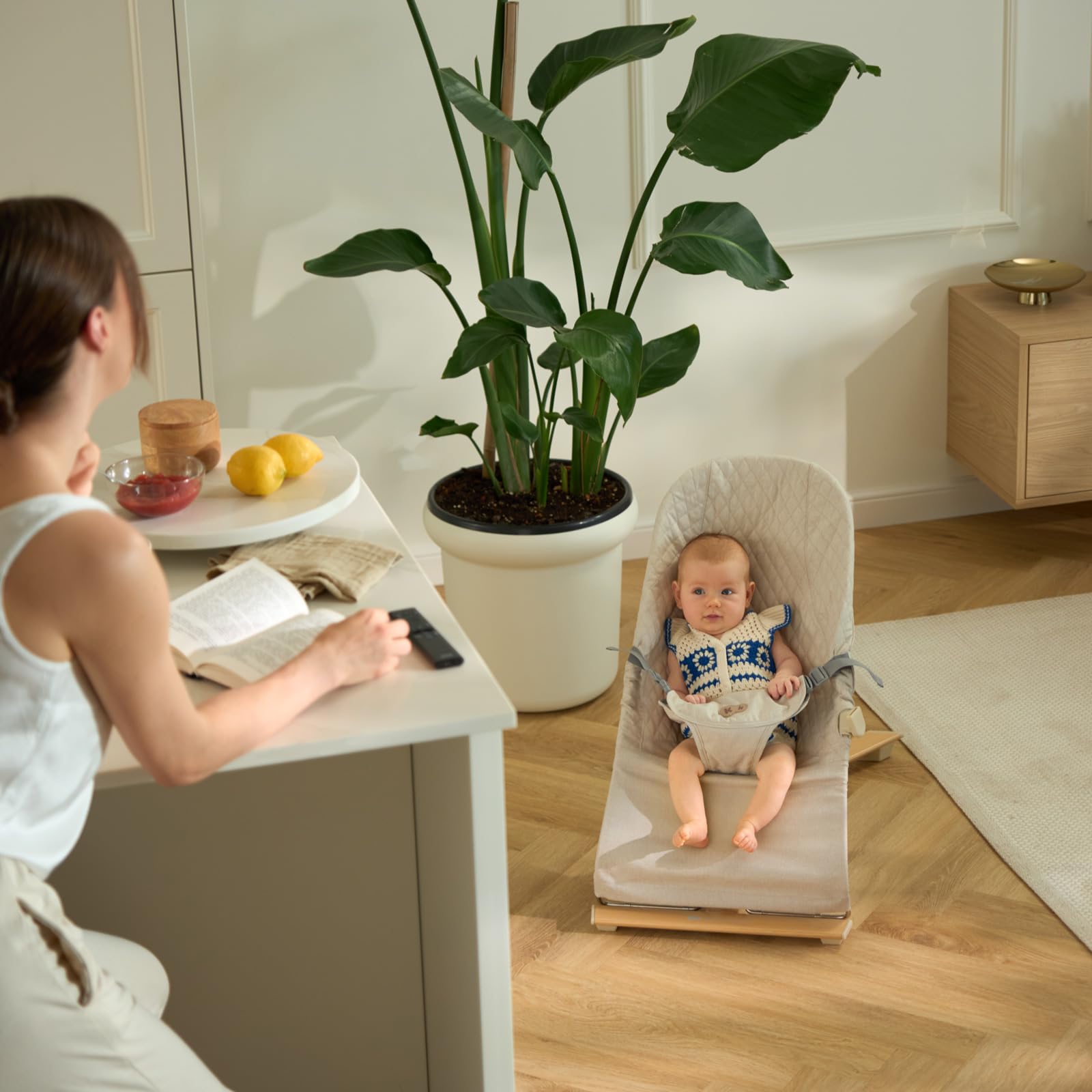 Kinderkraft MIMI, hamaca bebé, sin pilas, 3 posiciones, Gris claro