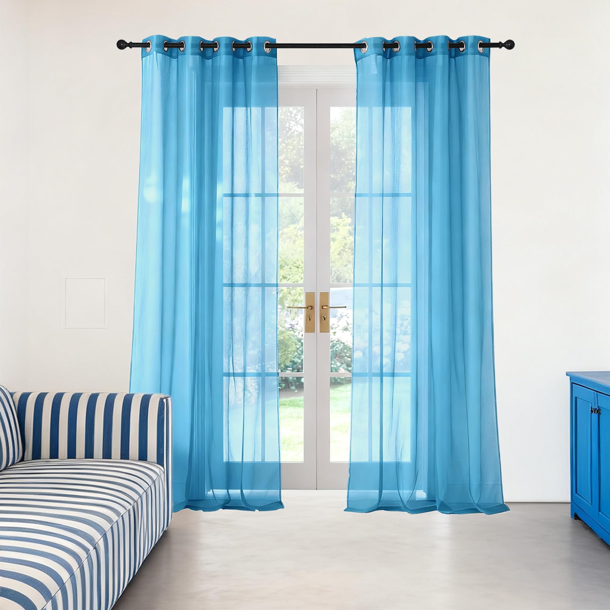 Voile rideau voilage bleu ciel tamisant et doux pour chambre d'enfant