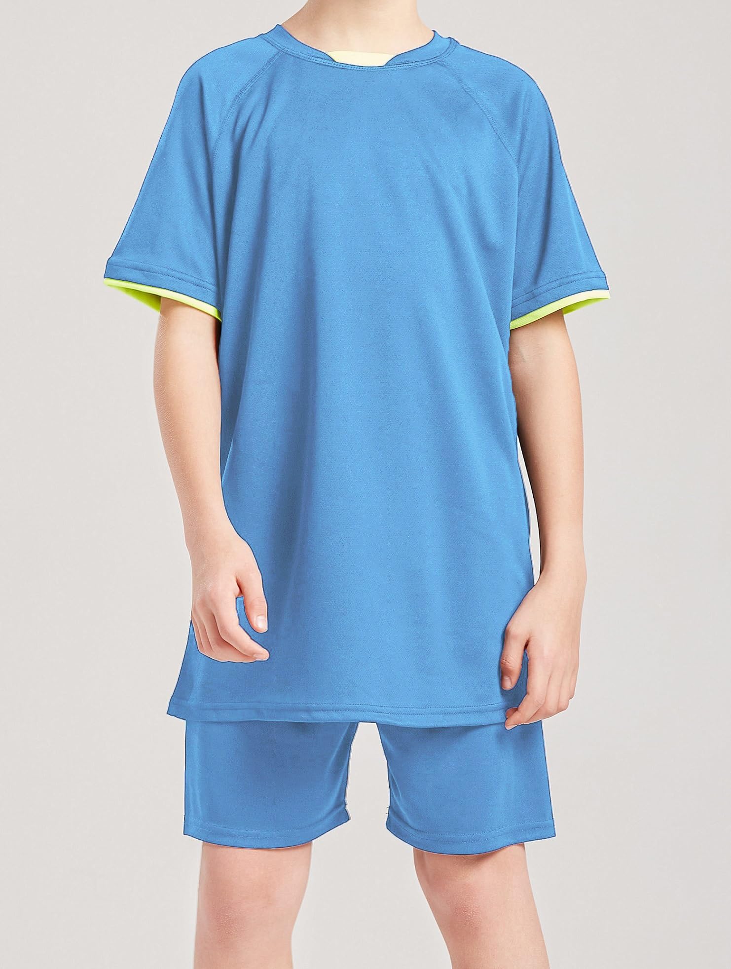 DaniChins - Conjunto de camisa deportiva de manga corta y pantalones cortos de malla para niños