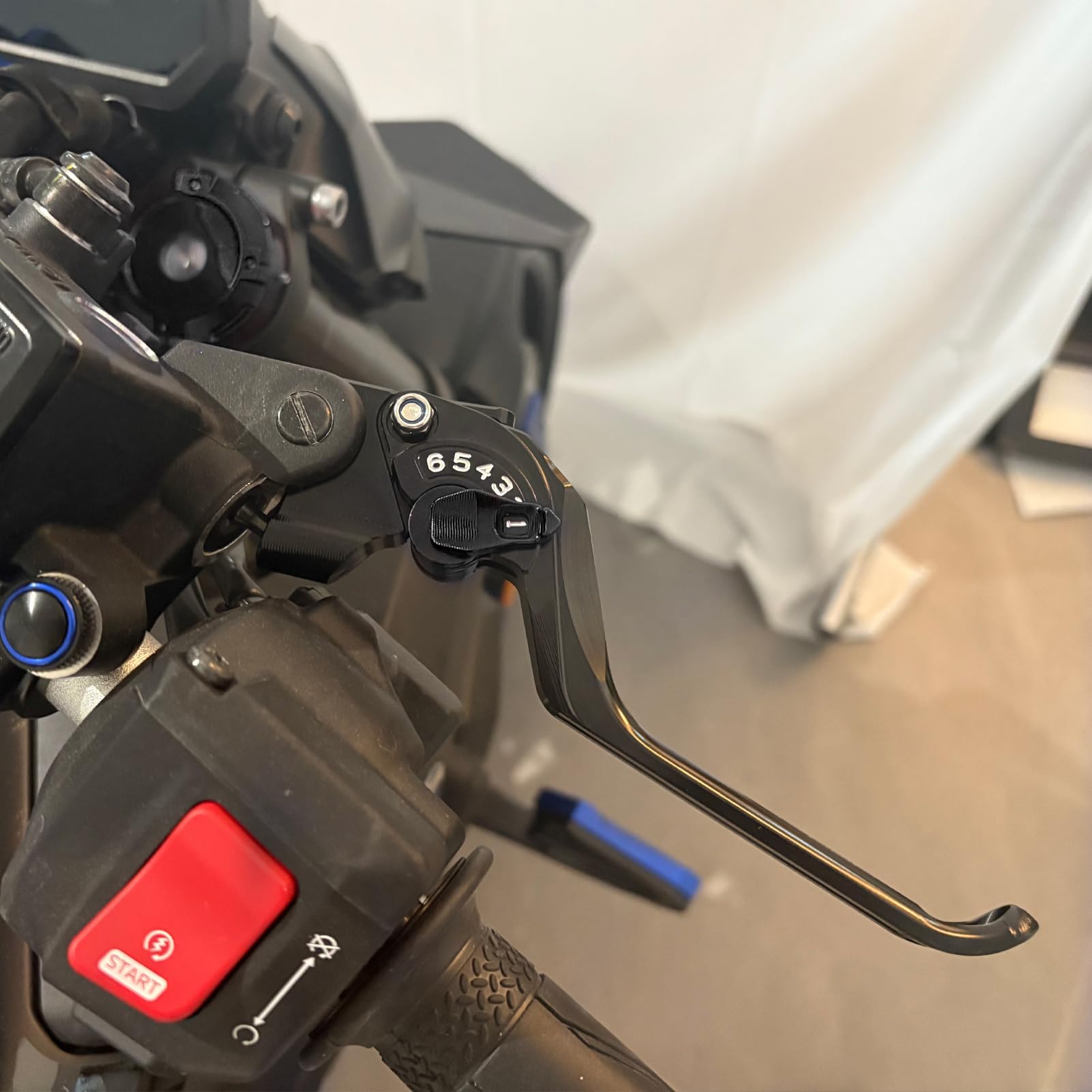 Per Yamaha MT07 MT-07 MT 07 FZ07 2014-2026 CNC Maniglie integrate per moto, a risparmio energetico, regolabili per freno e frizione (Nero)