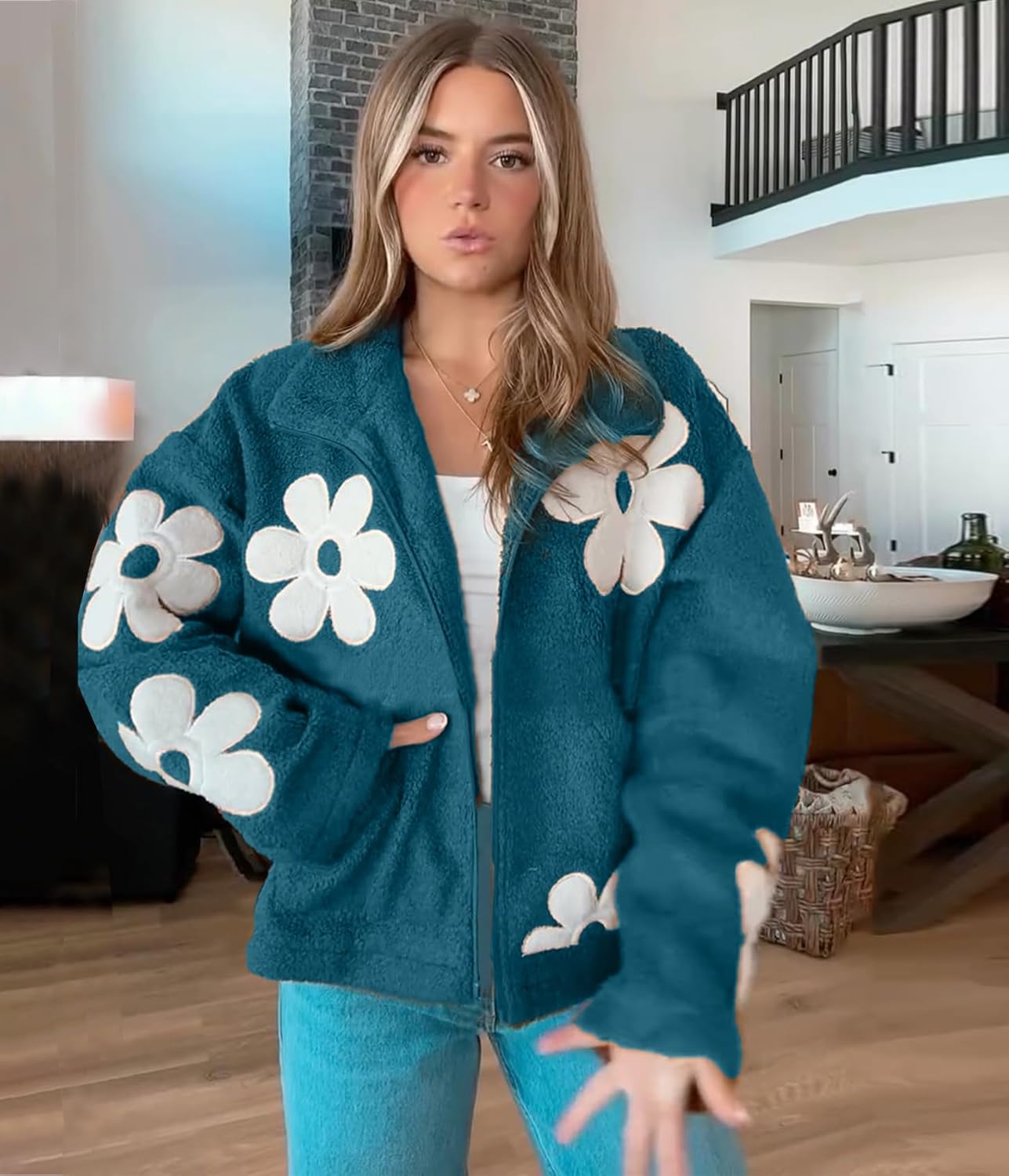 Maixang Womens Floral Print Sherpa Fleece Jackets Winter Zipper Cropped Coat Casual Long Sleeve Outwear with Pockets - Image 2