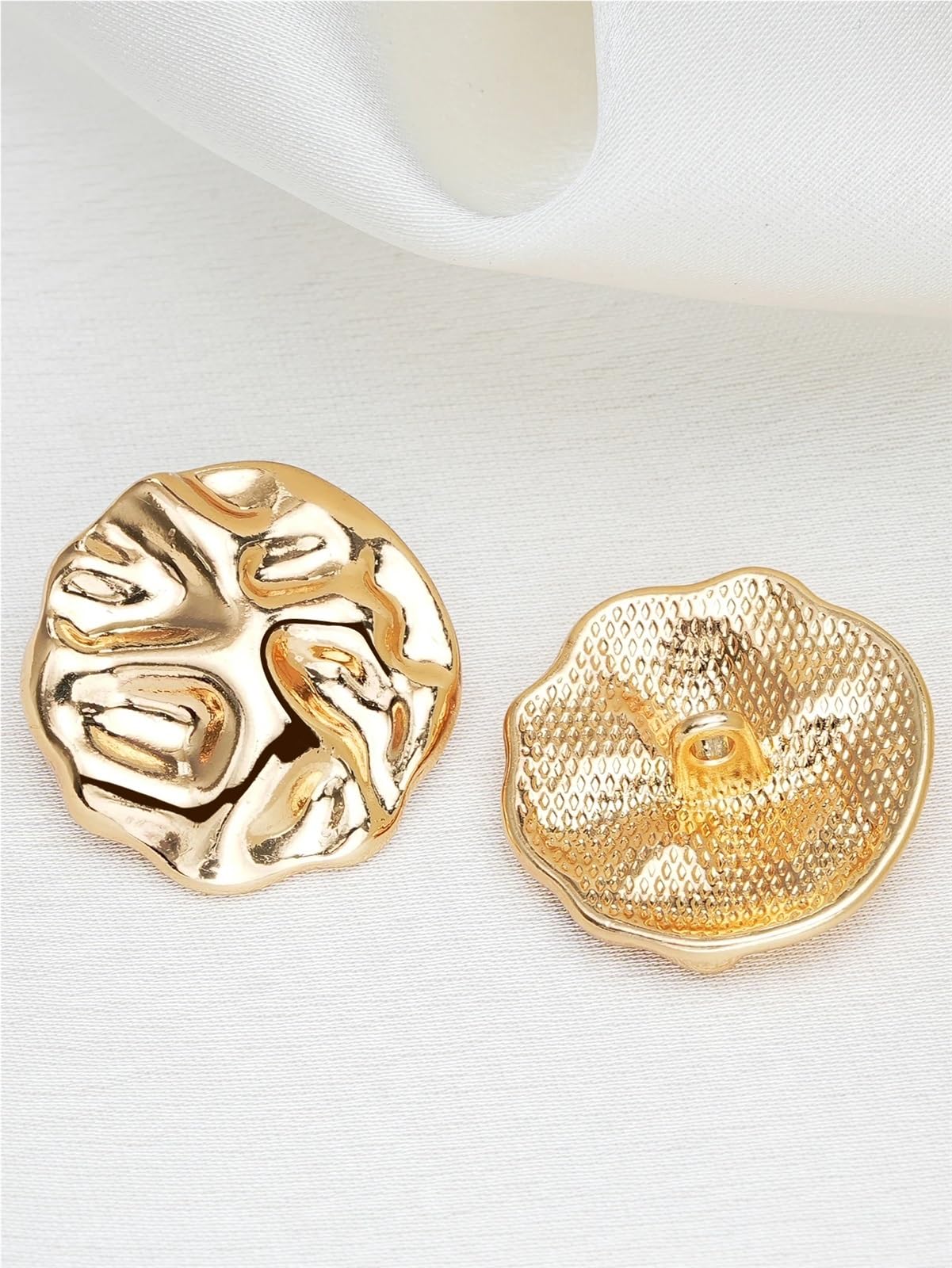 30 botones de aleación de zinc de forma irregular para suéter y abrigo (dorado, 23 mm)