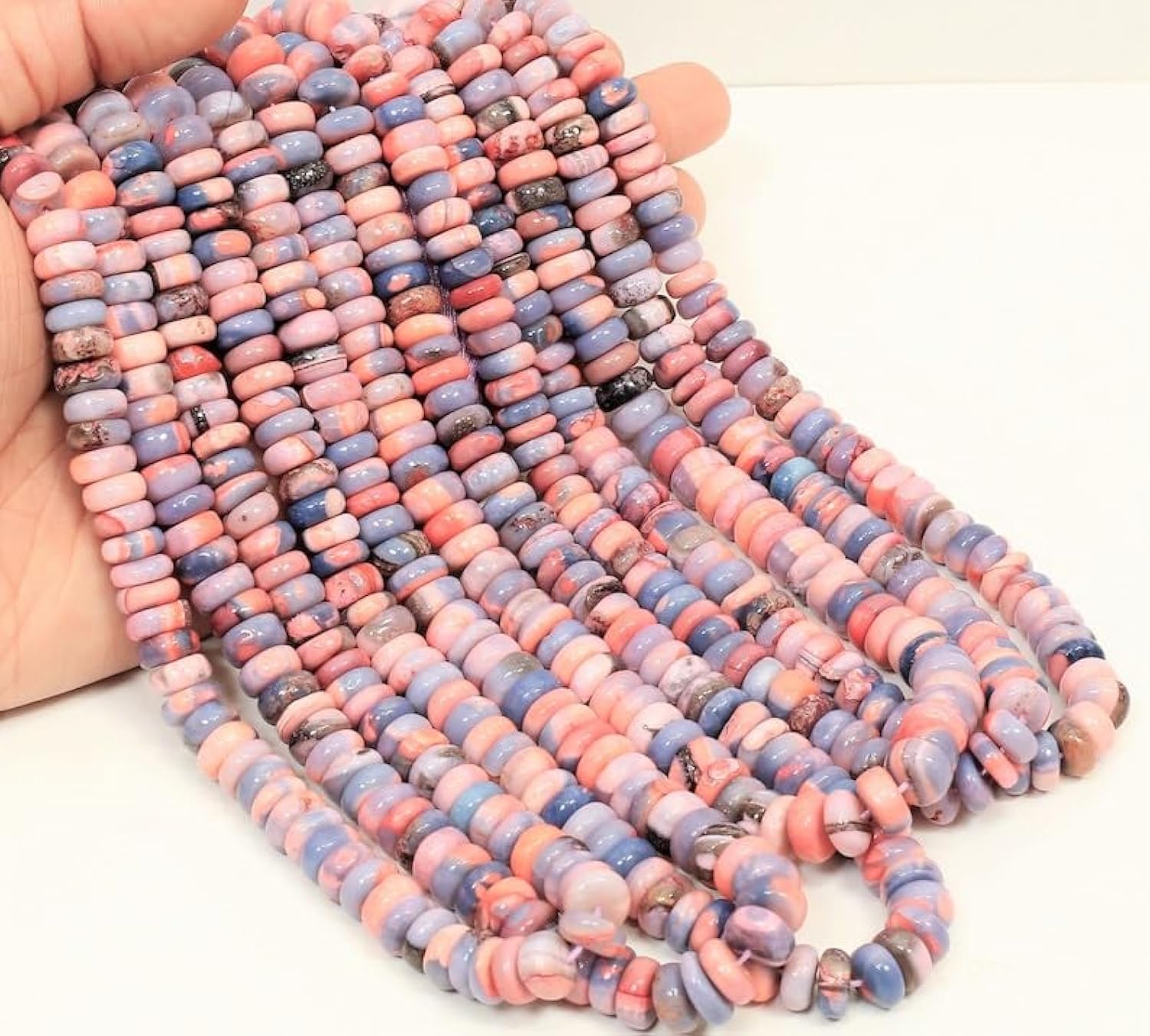 Perles rondes naturelles multi-opales pour fabriquer un cadeau de Saint-Valentin unique