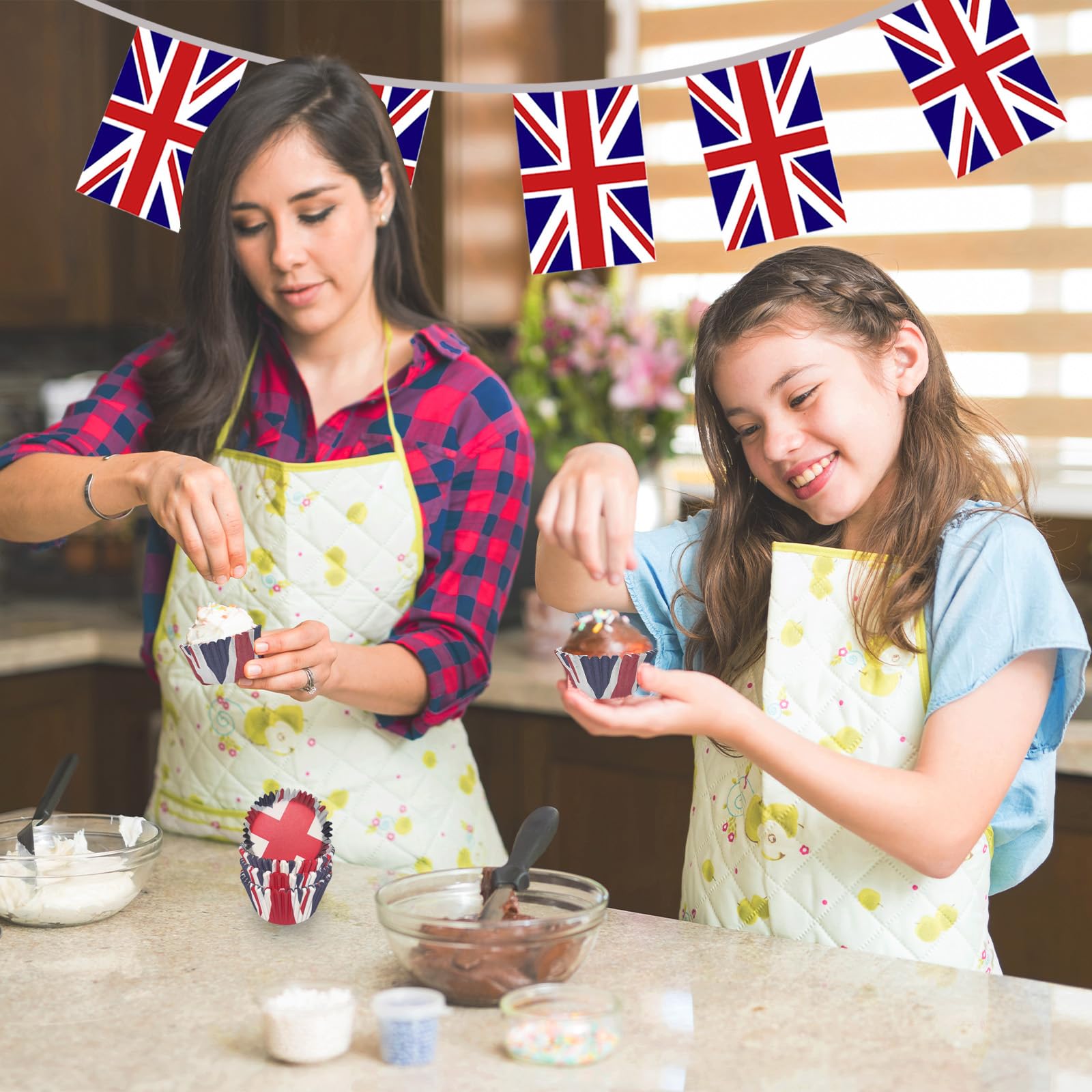 COSORO Union Jack Bunting with 30pcs British Flags,2025 VJ Day 80th Anniversary Decorations Flag,10m/32.8ft UK Great Britain Bunting Banner Flags for Sports Events Union Jack Royal Party Decorations - Image 4