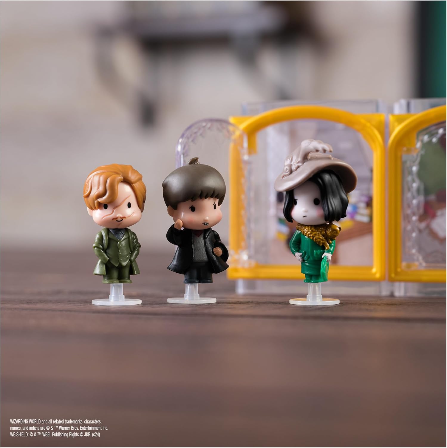Wizarding World Harry Potter, Micro Magical Moments Year 3 Surprise Blind Box Figure & Display Case (Styles May Vary), 1.5-inch, Kids Toys for Ages 6+