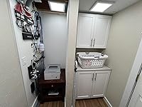 Review Image by Webb Pickersgill Webb Pickersgill