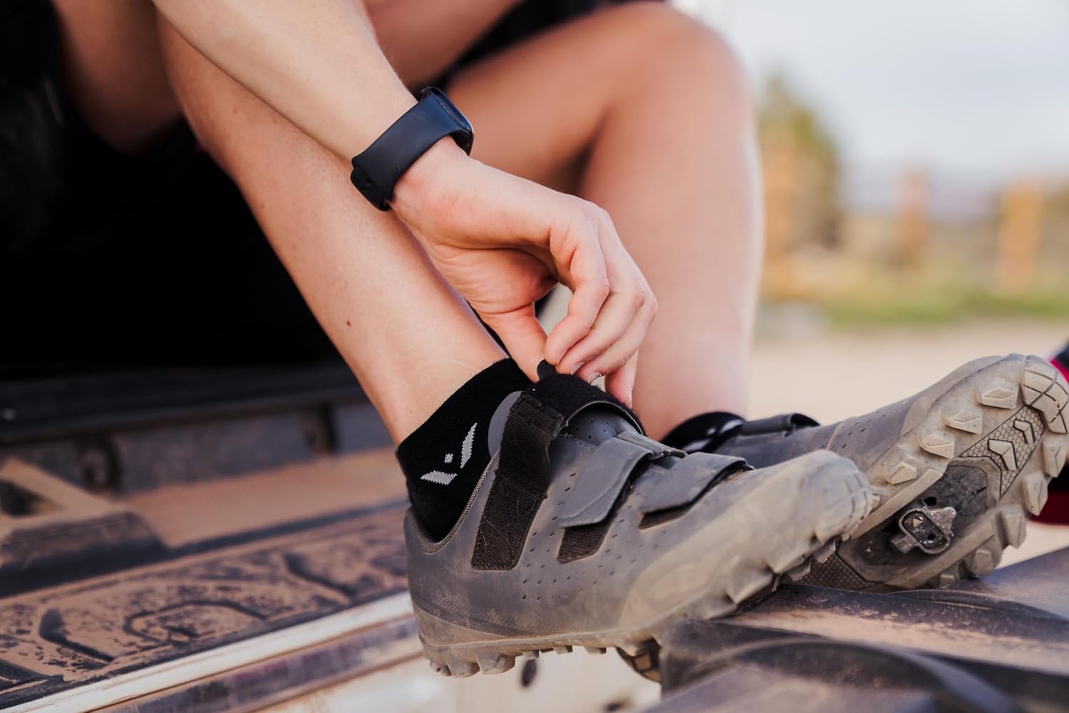 Swiftwick- PURSUIT Ankle Socks Cycling & Golf Socks, Max Durability, Merino Wool - Image 2