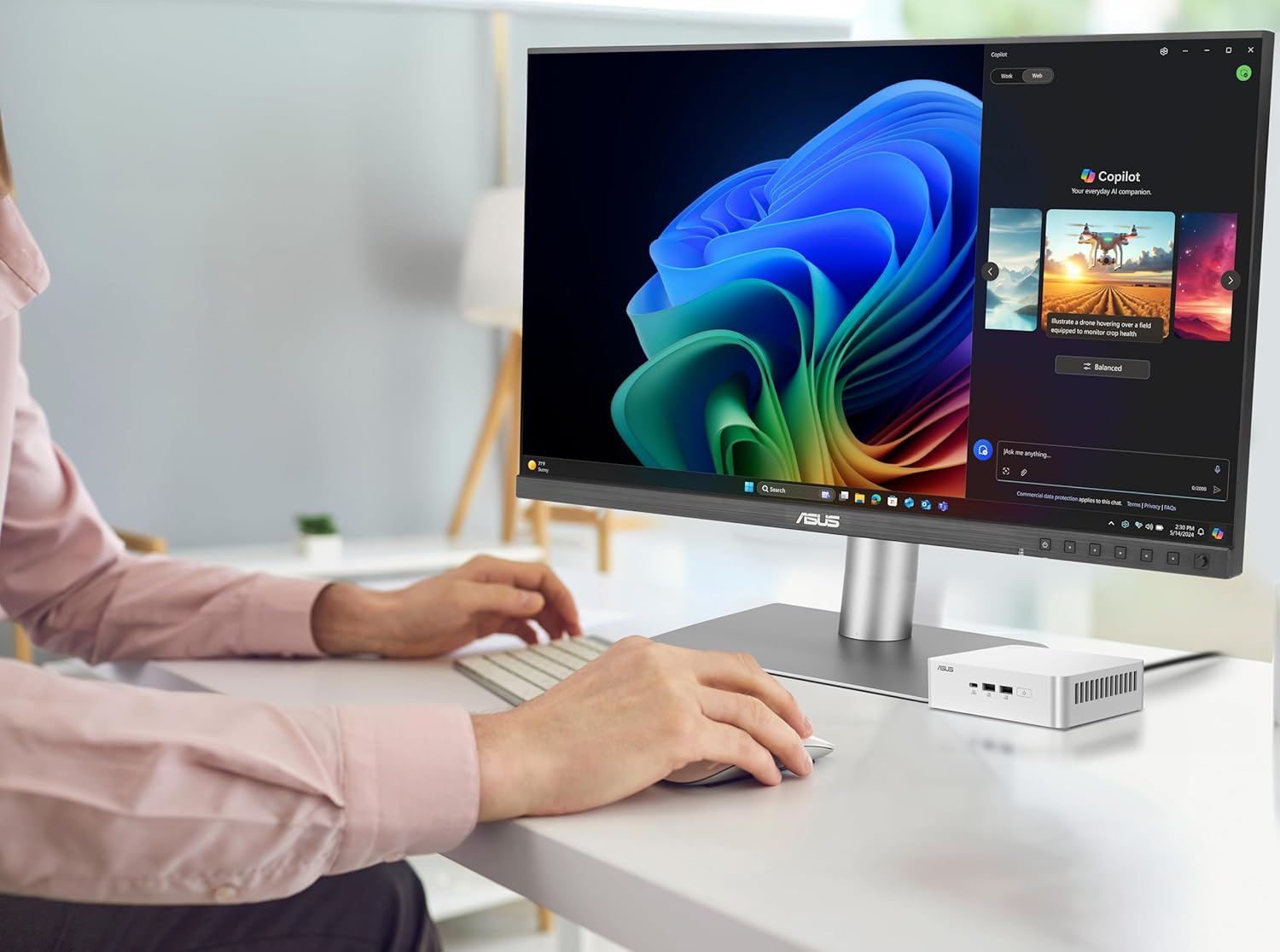 ASUS NUC 15 Pro+ Full System Mini PC with Intel Series 2 Core Ultra 5 225H, 16GB DDR5 RAM, 512GB SSD, Thunderbolt™ 4, Wi-Fi 7, Bluetooth 5.4, Win 11 Home, Toolless Silver Aluminum Chassis, VESA Mount