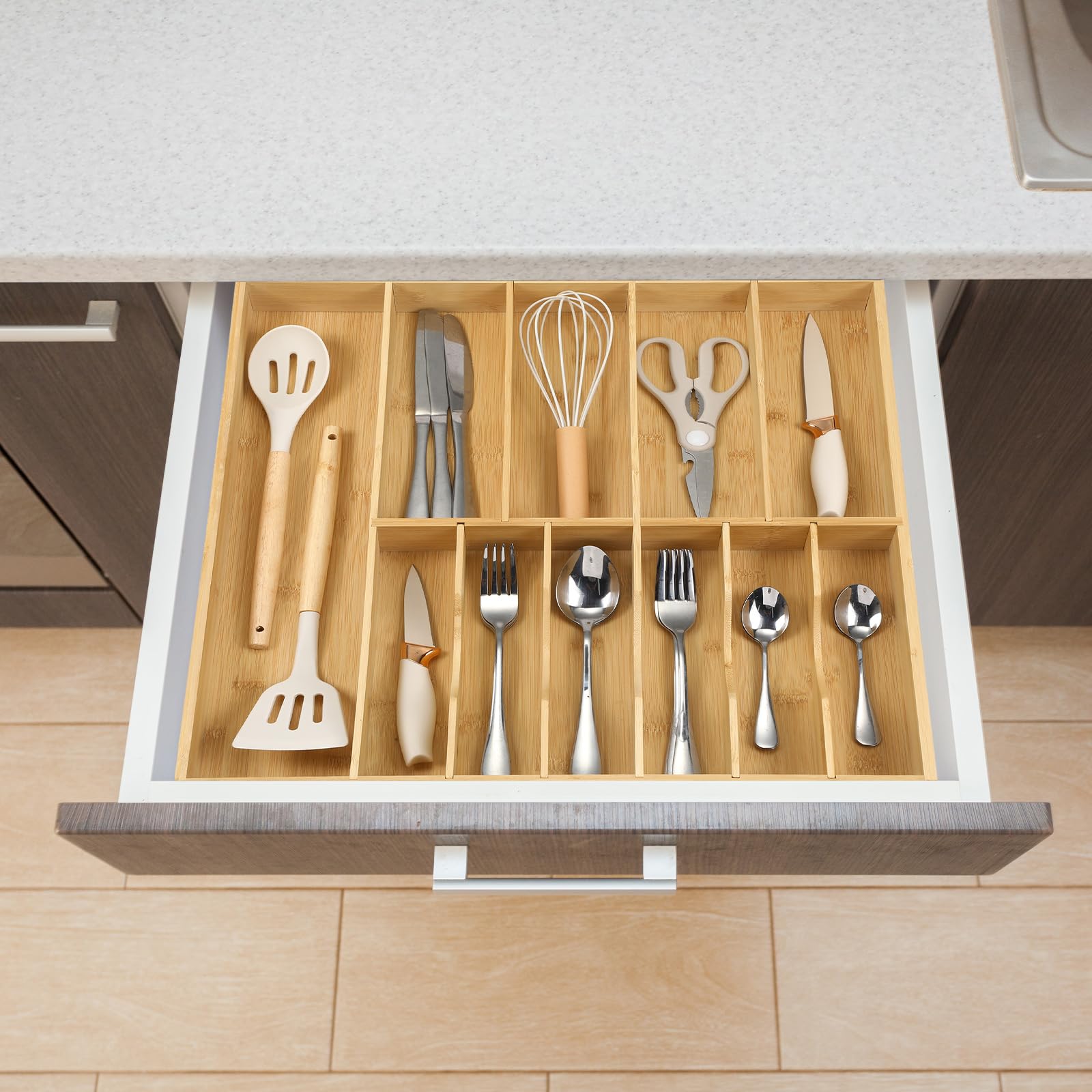 Fabsome Besteck-Organizer für Küchenschubladen, 6,3 cm tief, 47,8 cm breit, Besteckablage aus Bambusholz mit tiefen Schlitzen für große Besteck-Utensilienschublade