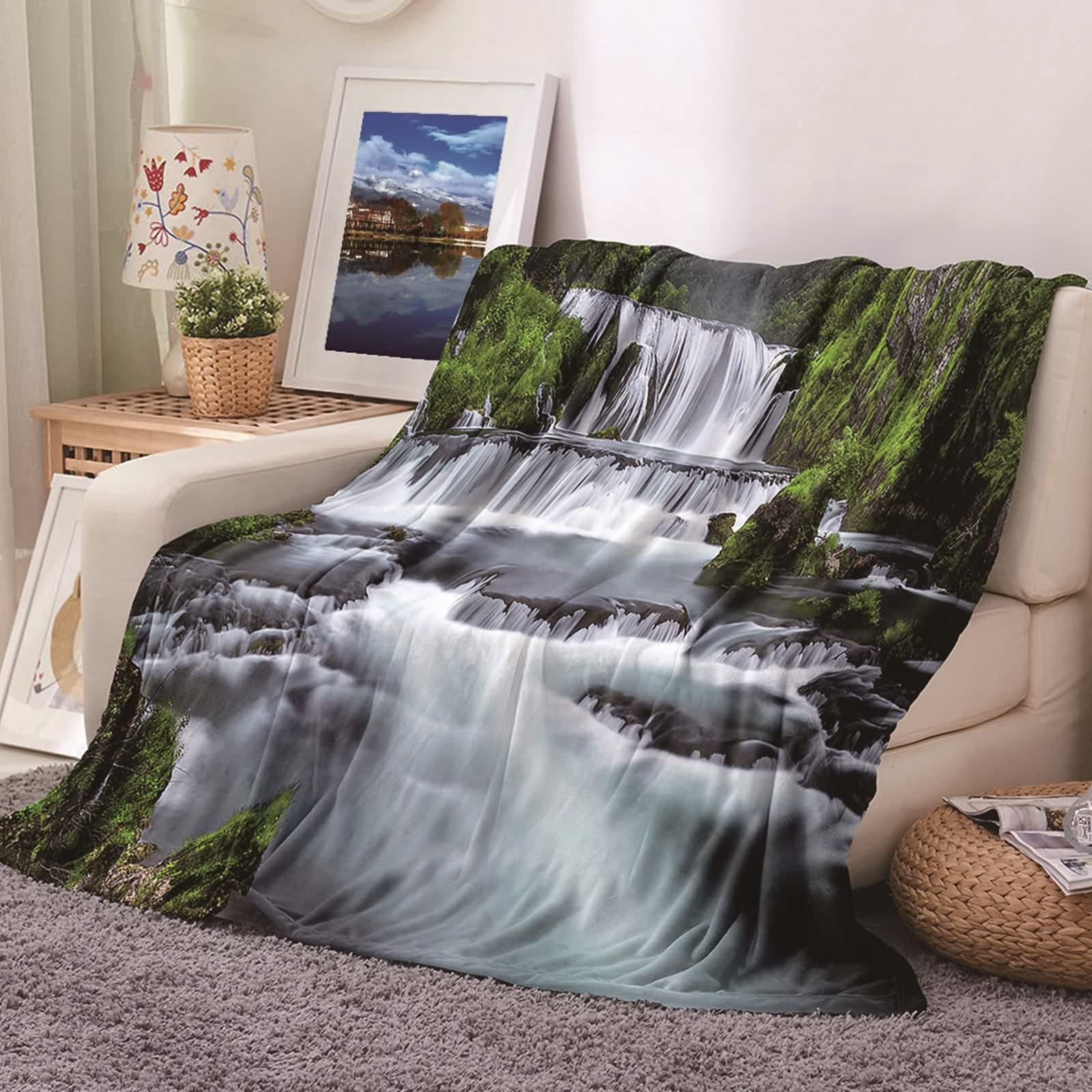 Couverture en flannel KnSam 130x150cm cascade blanc vert pour lit
