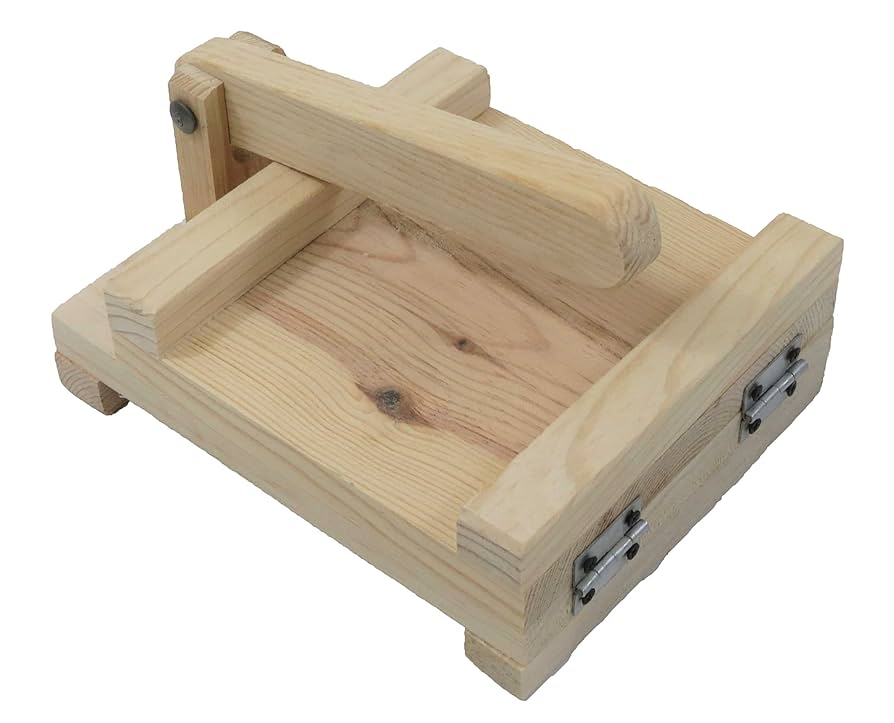 Amazon | 伝統的な木製トルティーヤプレス トルティーヤメーカー