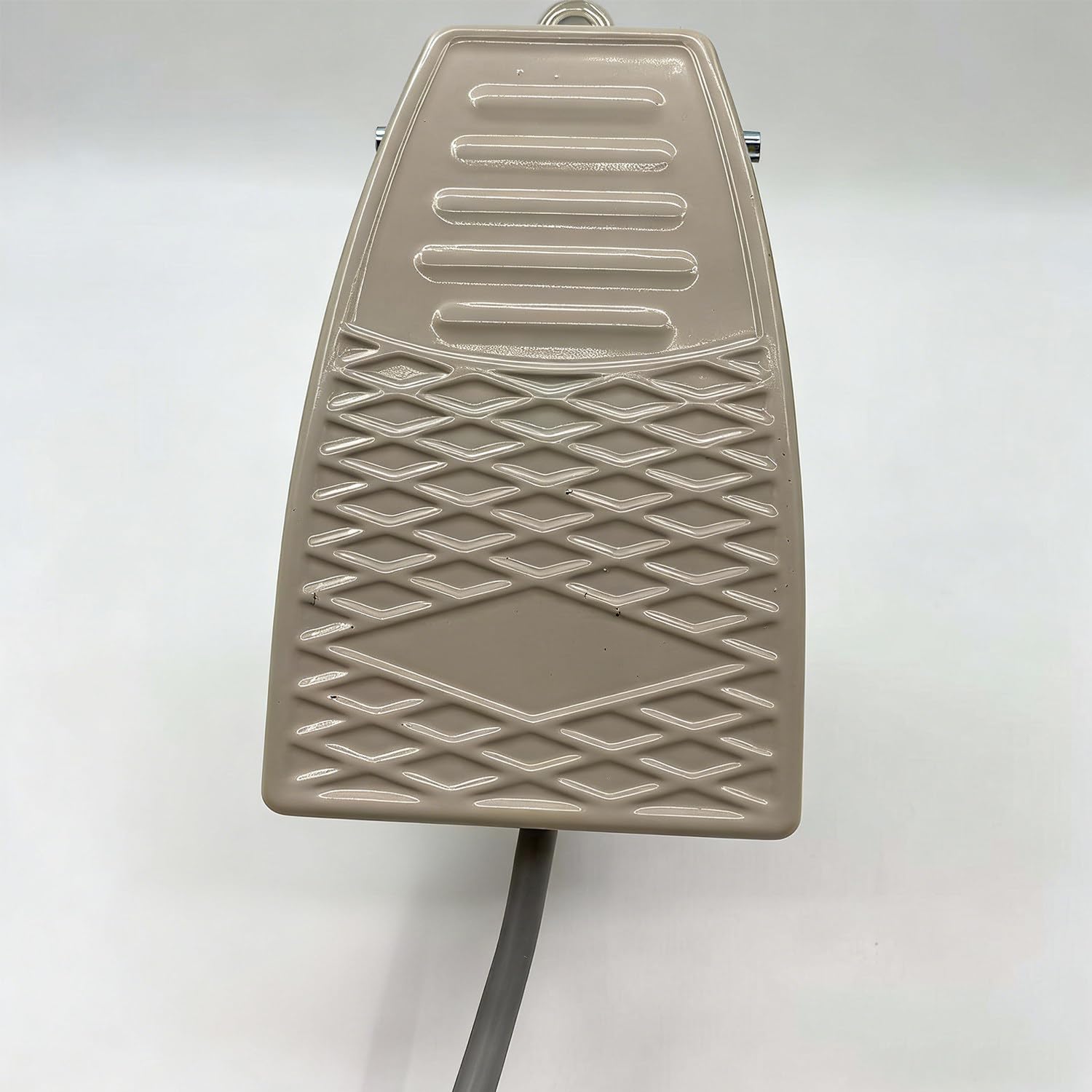 twostronking foot switch, Press to stop, then press again to start