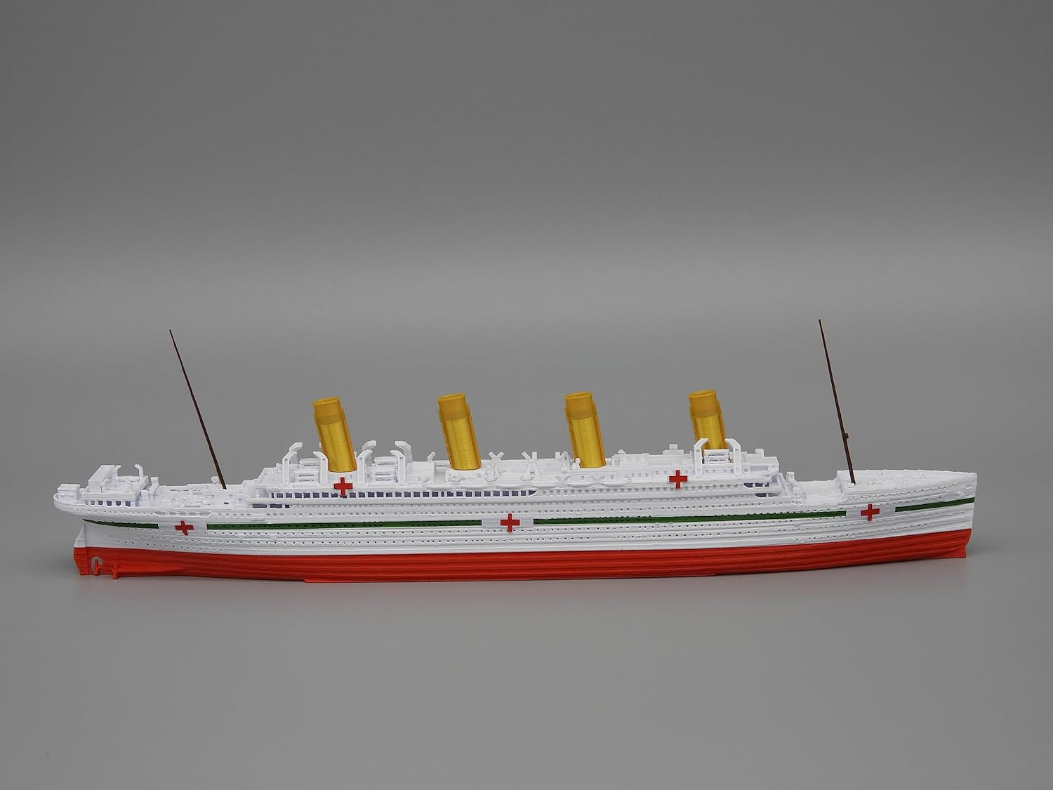 THEROLLER3D HMHS BRITANNIC Model Ship with 3 SeaMines, 1 Ft Long Assembled Titanic Toys for Kids, Historically Accurate Ship, Cake Topper, Figurine, Boat