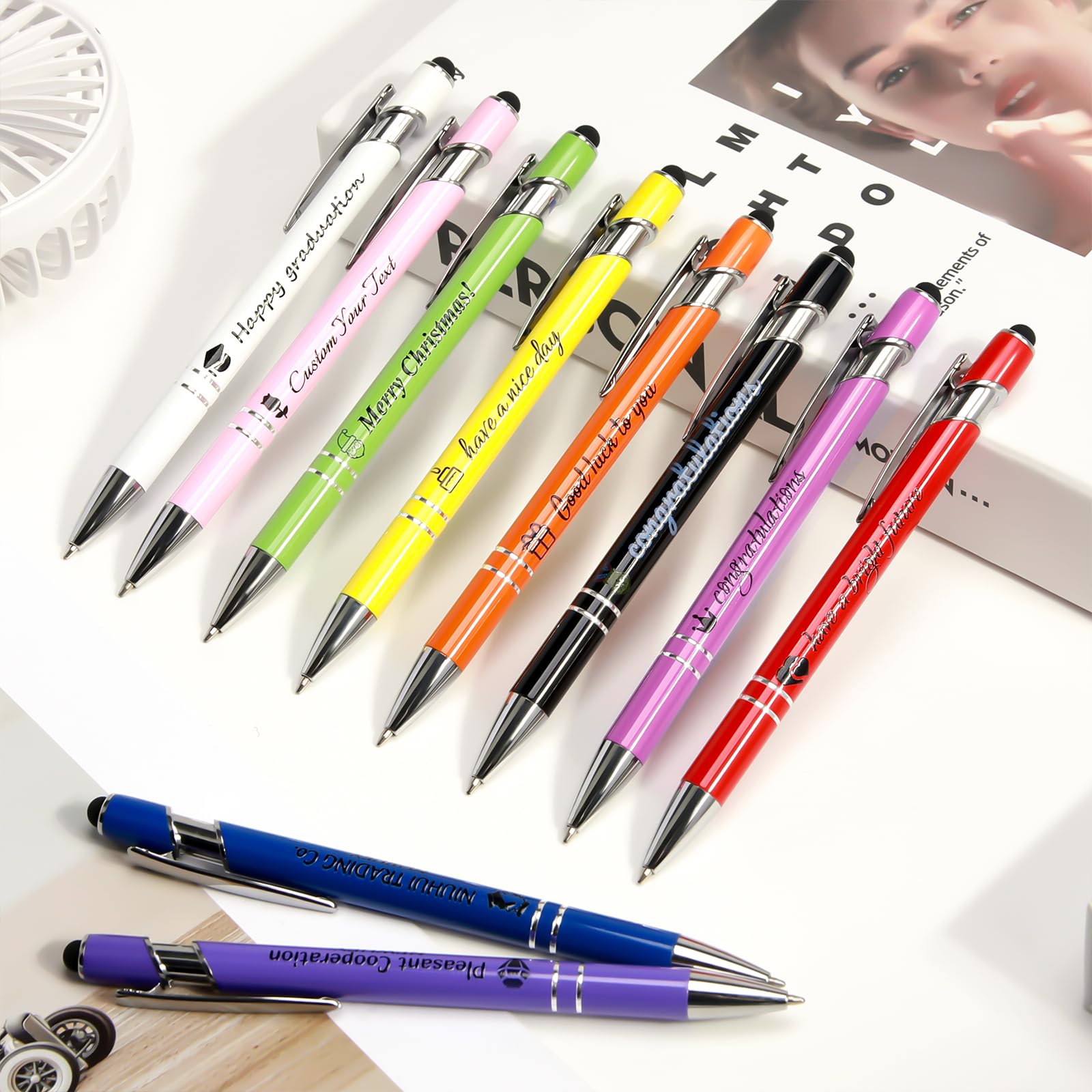 ENOMY Kugelschreiber Personalisiert Set mit Stylus Individuell Bedruckbare Kugelschreiber Stifte mit Schwarzer Tinte Ideal für Unternehmen Büros Events Schulen & als Geschenkidee 50 Stäbchen Bürobedarf & Schreibwaren