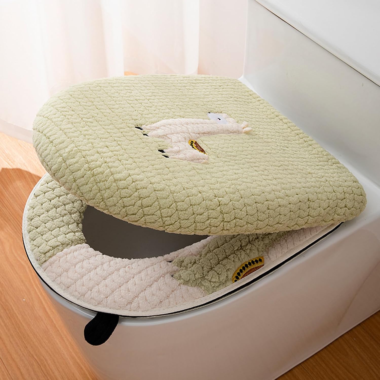 Cartoon Alpaca Toilet Lid Cover Set with Handle and Zipper, Thicker Warm Soft Plush Toilet Seat Cover Pad, Universal Fit for Round and Oval Toilet Seats, Easy Installation & Washable (Green)