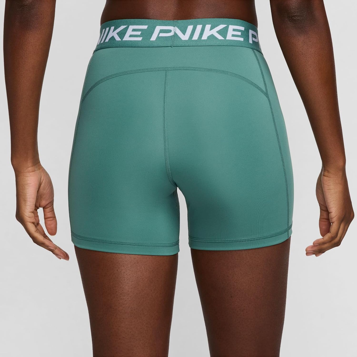 Nike Womens Nike Women's 365 5" Shorts - Image 4