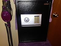 Review Image by joeycaps joeycaps