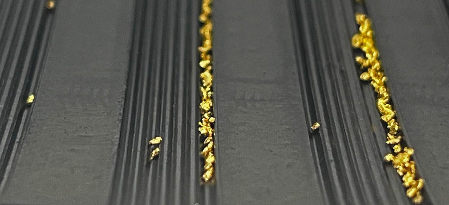 Sluice Box Rubber V Matting; Gold Sluice mat for fine Gold Recovery Set; Gold Prospecting Supplies; precut trimmable Size Selection, Black/Green Color, mini Rib/Micro Rib Pattern