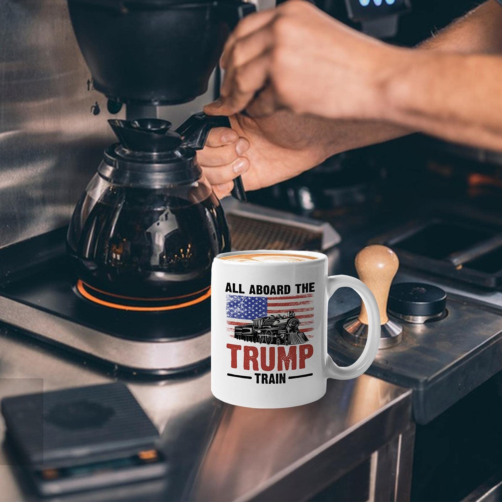 Amazon.co.jp: トランプ 2024 マグカップ - 大統領再選キャンペーンの