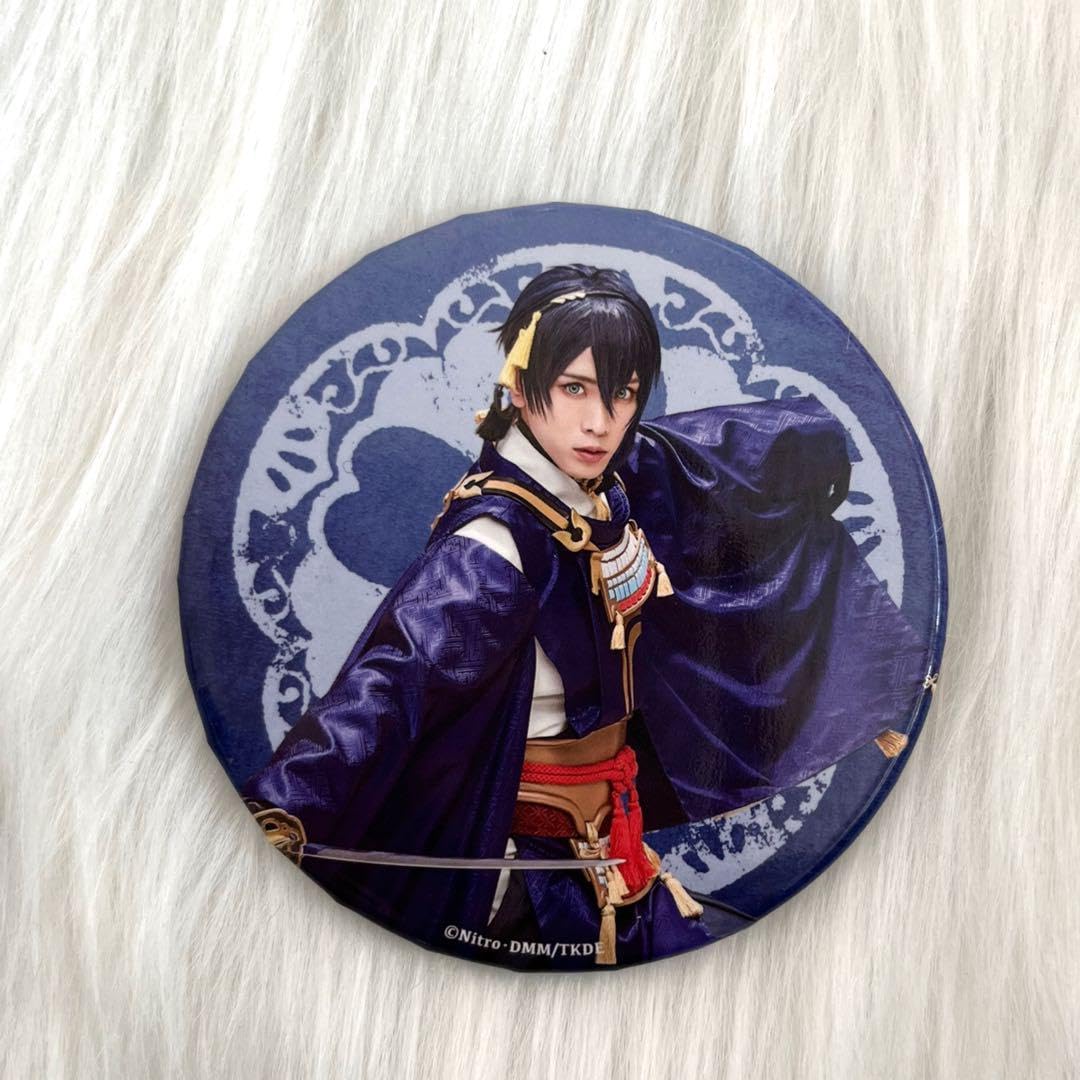 Amazon.co.jp: ミュージカル刀剣乱舞 三日月宗近 大演練 缶バッジ 