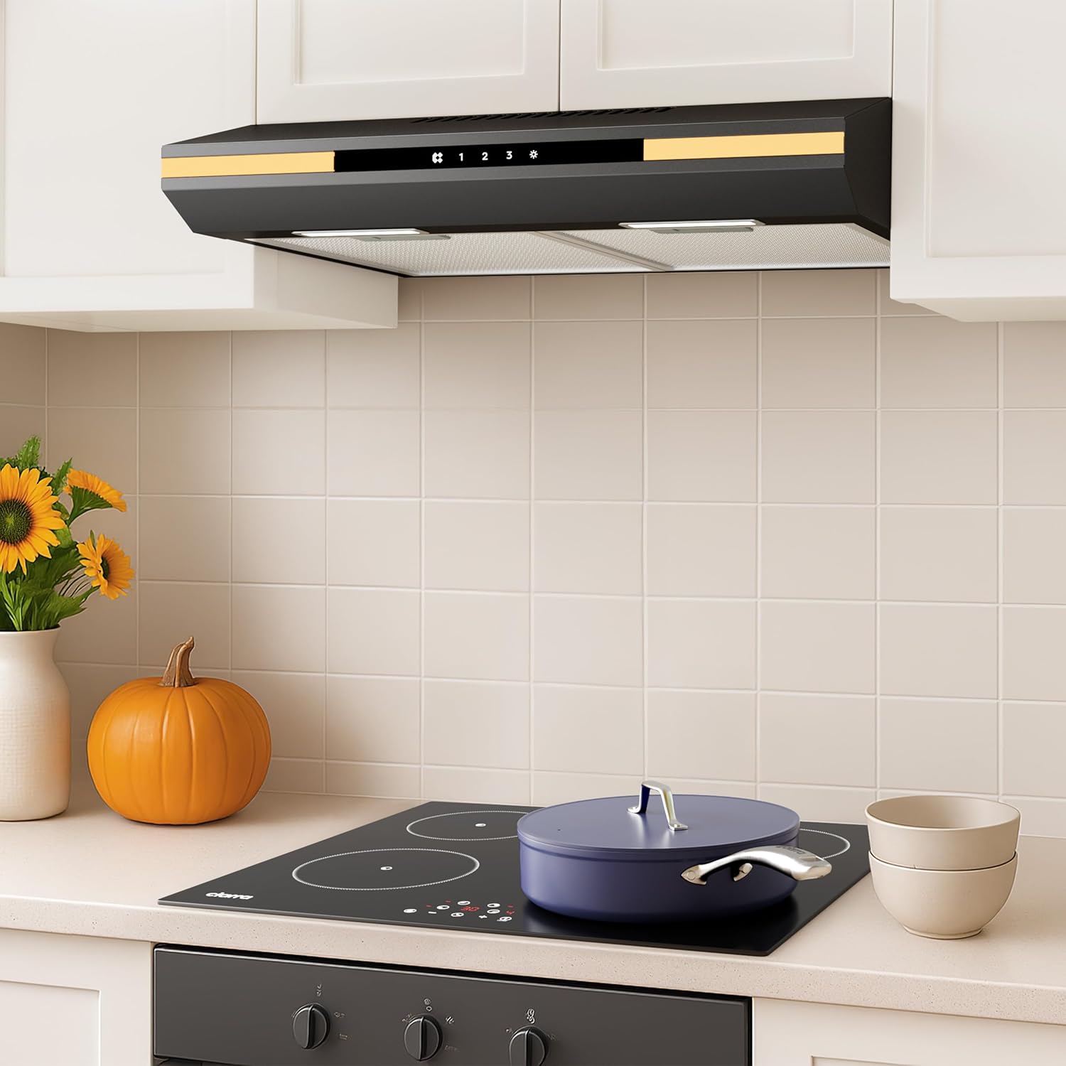 تړل view of the aluminum grease filters inside the CIARRA CBCB6921 Range Hood.