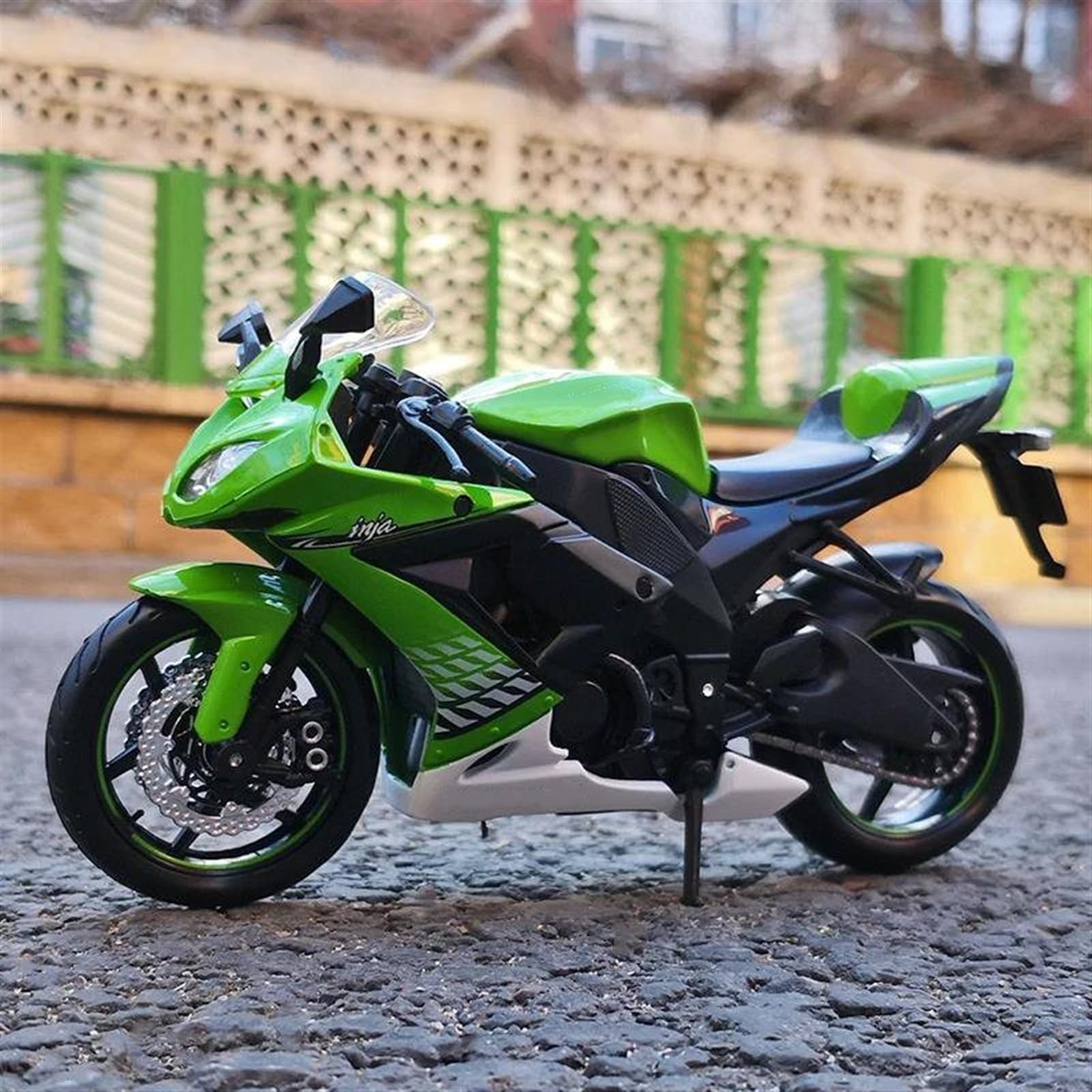 Modello 1:12 Per Kawasaki ZX-10R 2010 Modello Di Moto Simulazione Diecast In Metallo Regalo Dei Capretti(Green retail box)