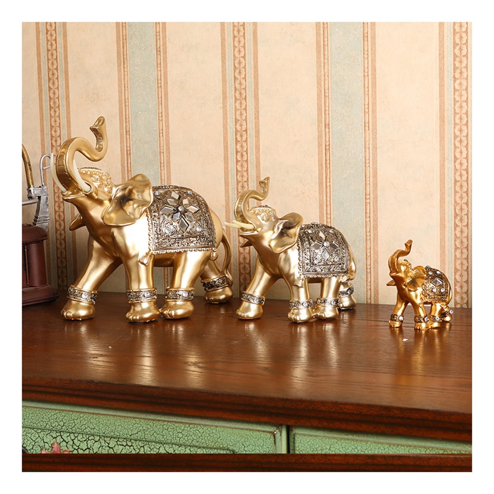 Sculpture éléphant Romantique Aux Longs Cils - Porcelaine Blanche, Dorée Et Verte - Déco Vintage
