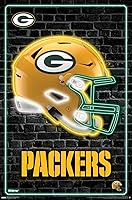 Vista 9 de Trends International NFL Green Bay Packers - Póster de pared con casco neón 23, 22.4 pulgadas de largo x 14.7 pulgadas, versión enmarcada de madera