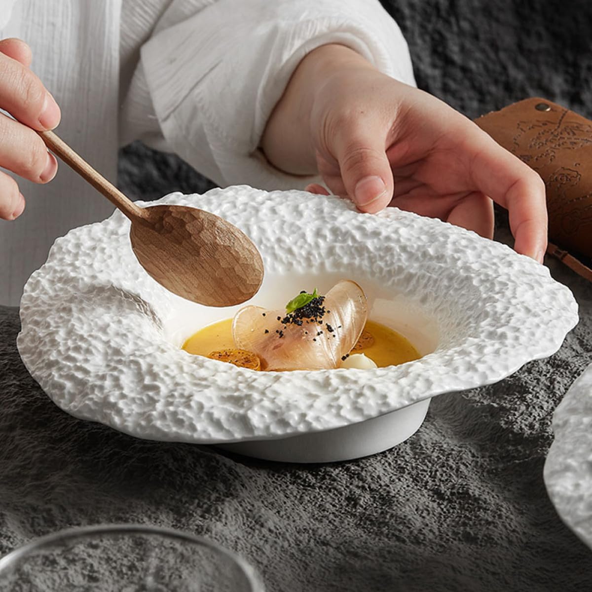Abaodam Assiette Creuse en Céramique 25 CM Décor Roche pour Salade et Plats Maison Bol Profond Repas Quotidien