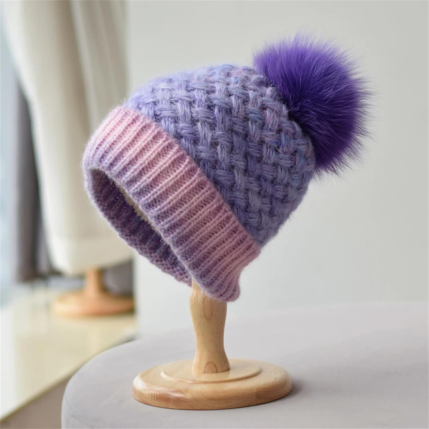 Women's Winter Thicken Warm Fleece Lining Knit Beanie Cute Pompom Cold Weather Hats Outdoor Sports Colorful Skull Caps